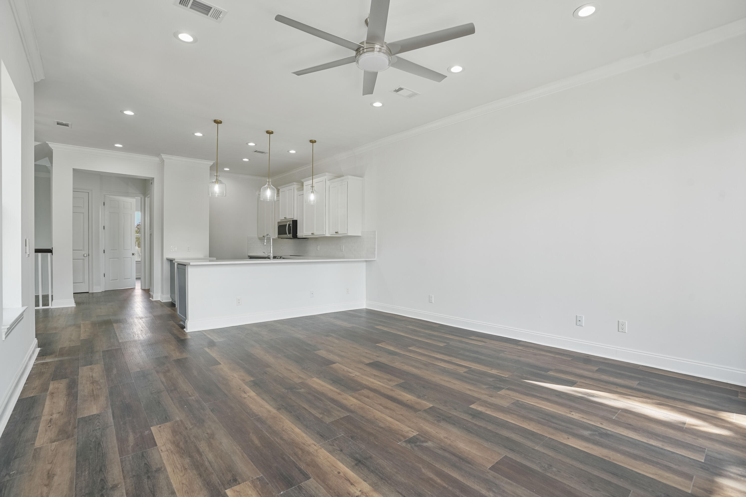 RIVIERA BEACH - Residential