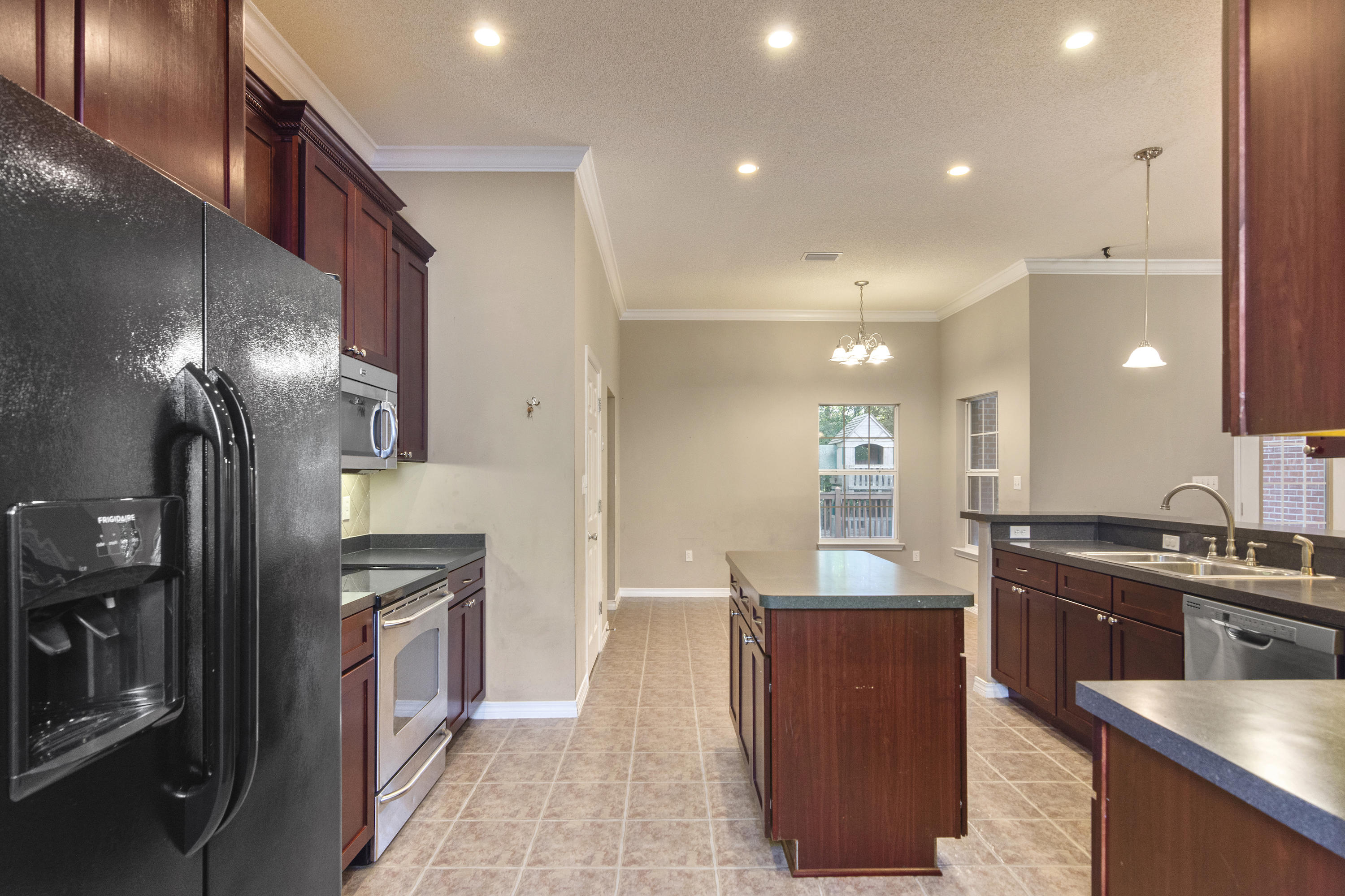 LEE FARMS PH I - Residential