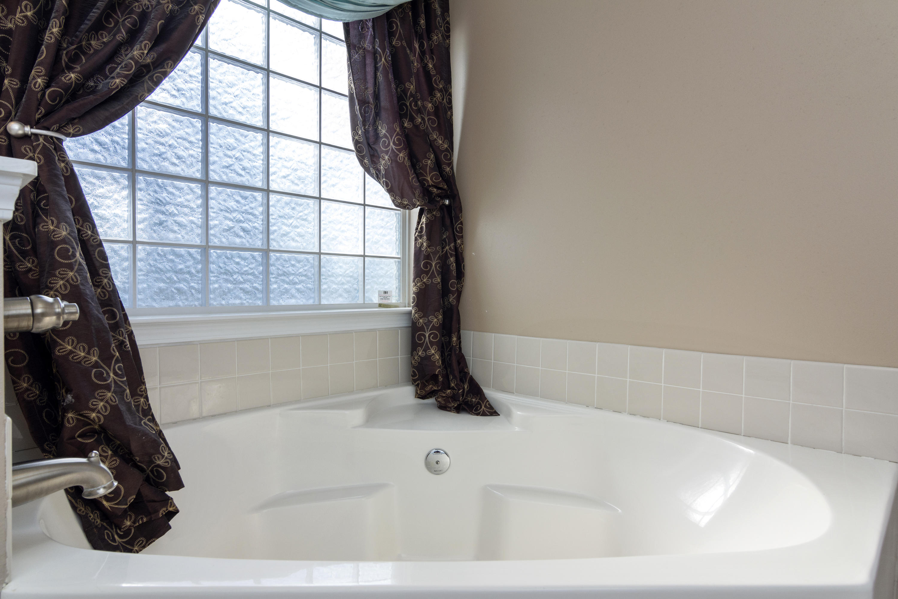 LEE FARMS PH I - Residential