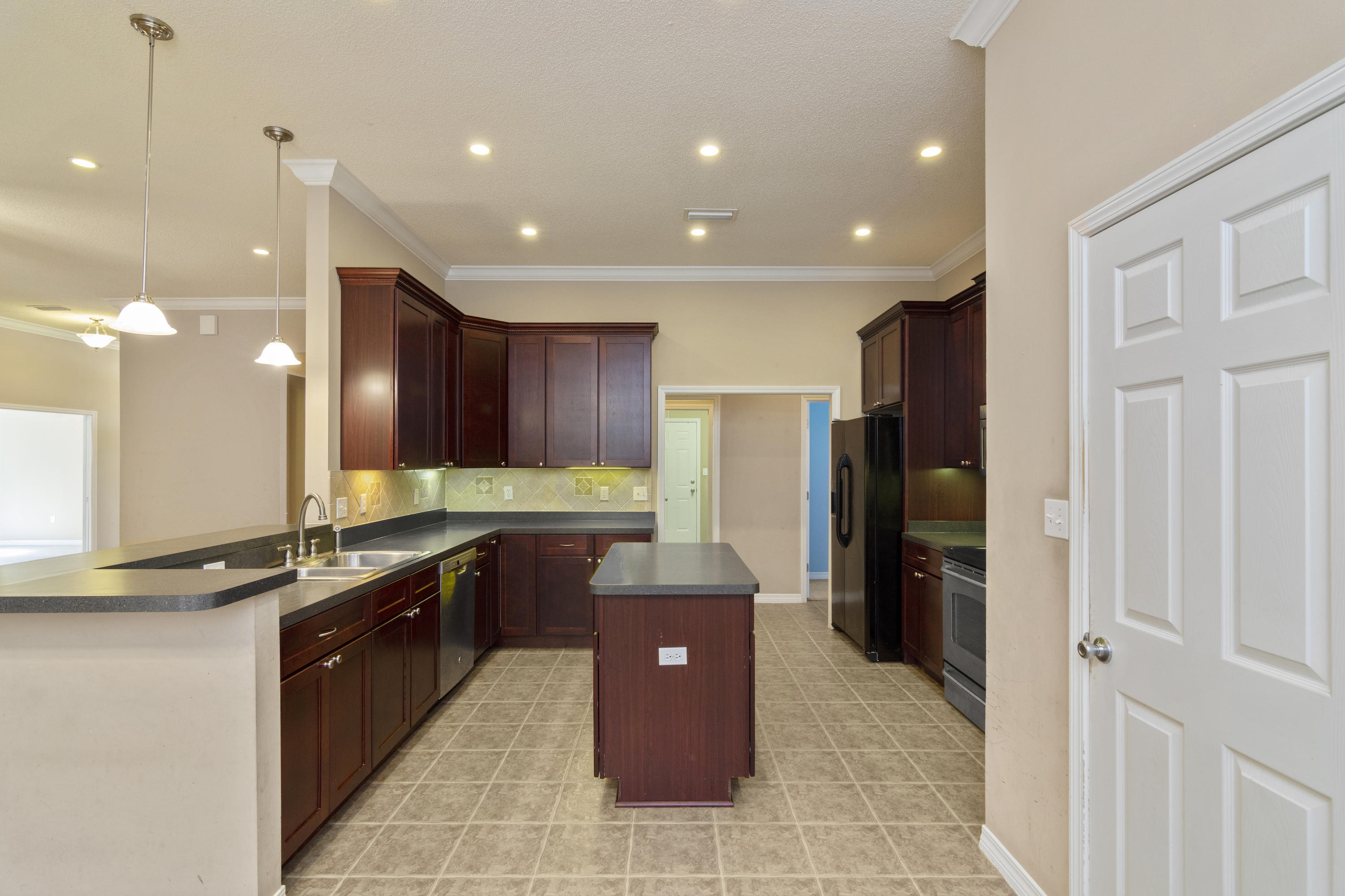 LEE FARMS PH I - Residential