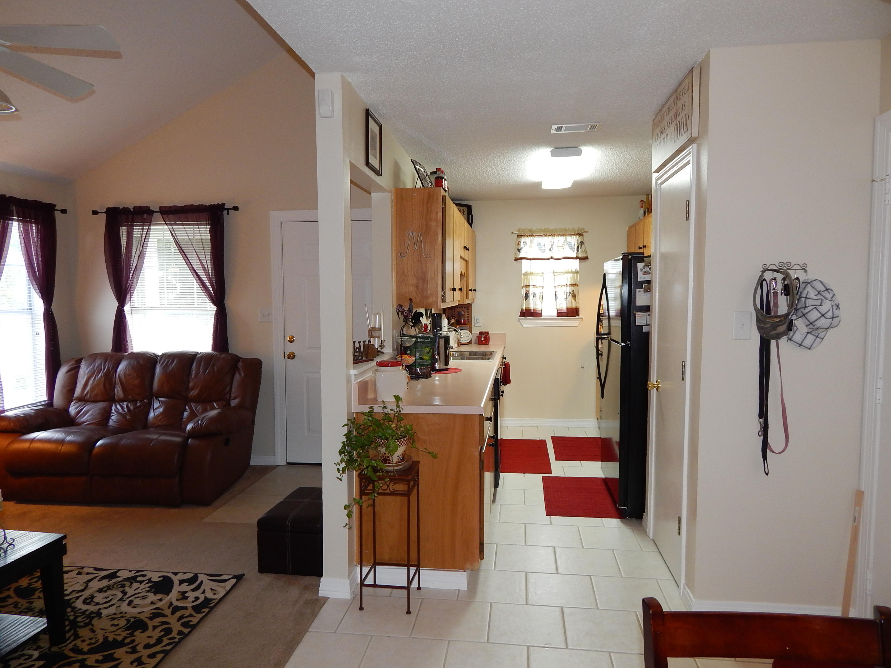 NO RECORDED SUBDIVISION - Residential