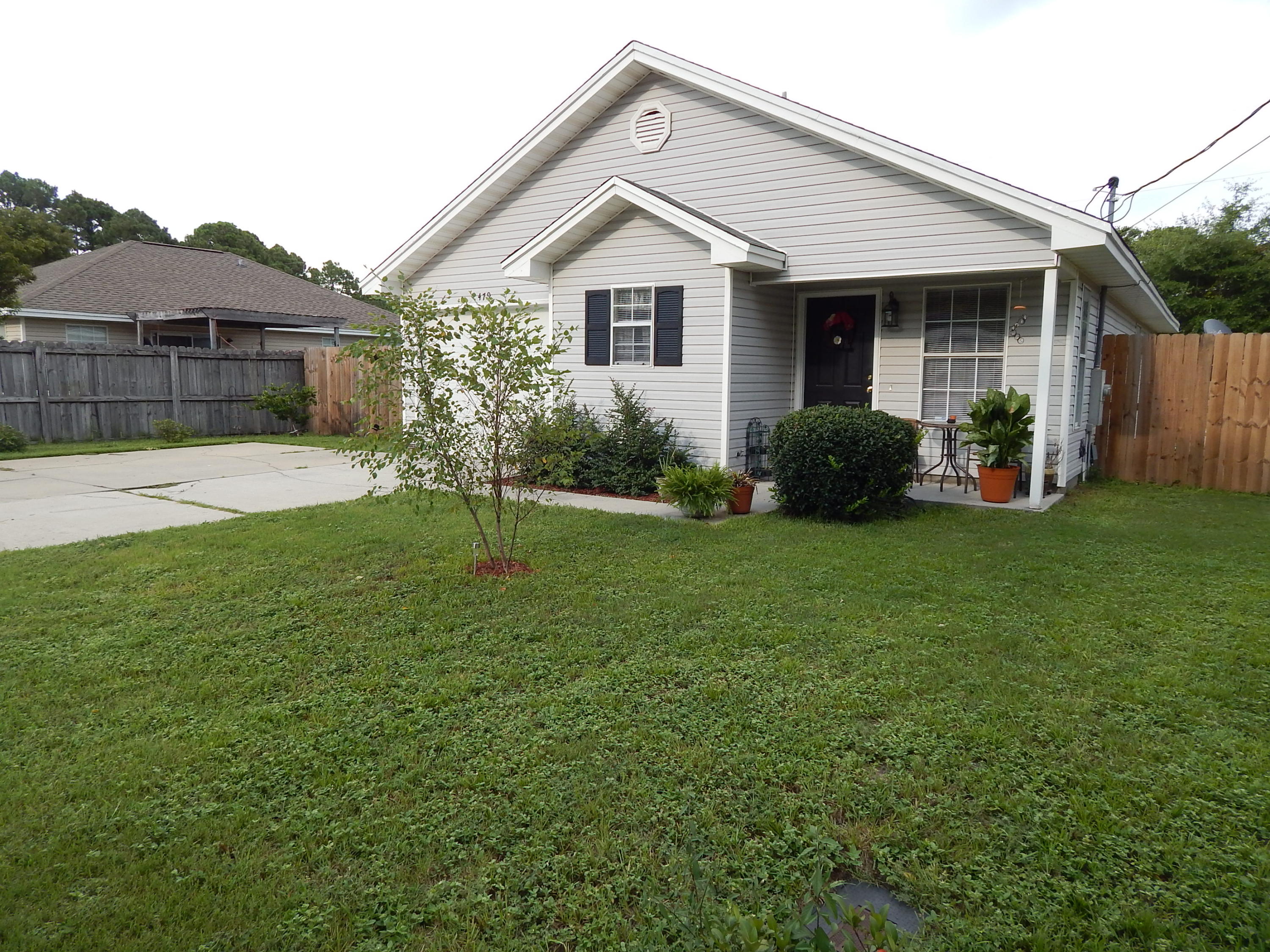 NO RECORDED SUBDIVISION - Residential