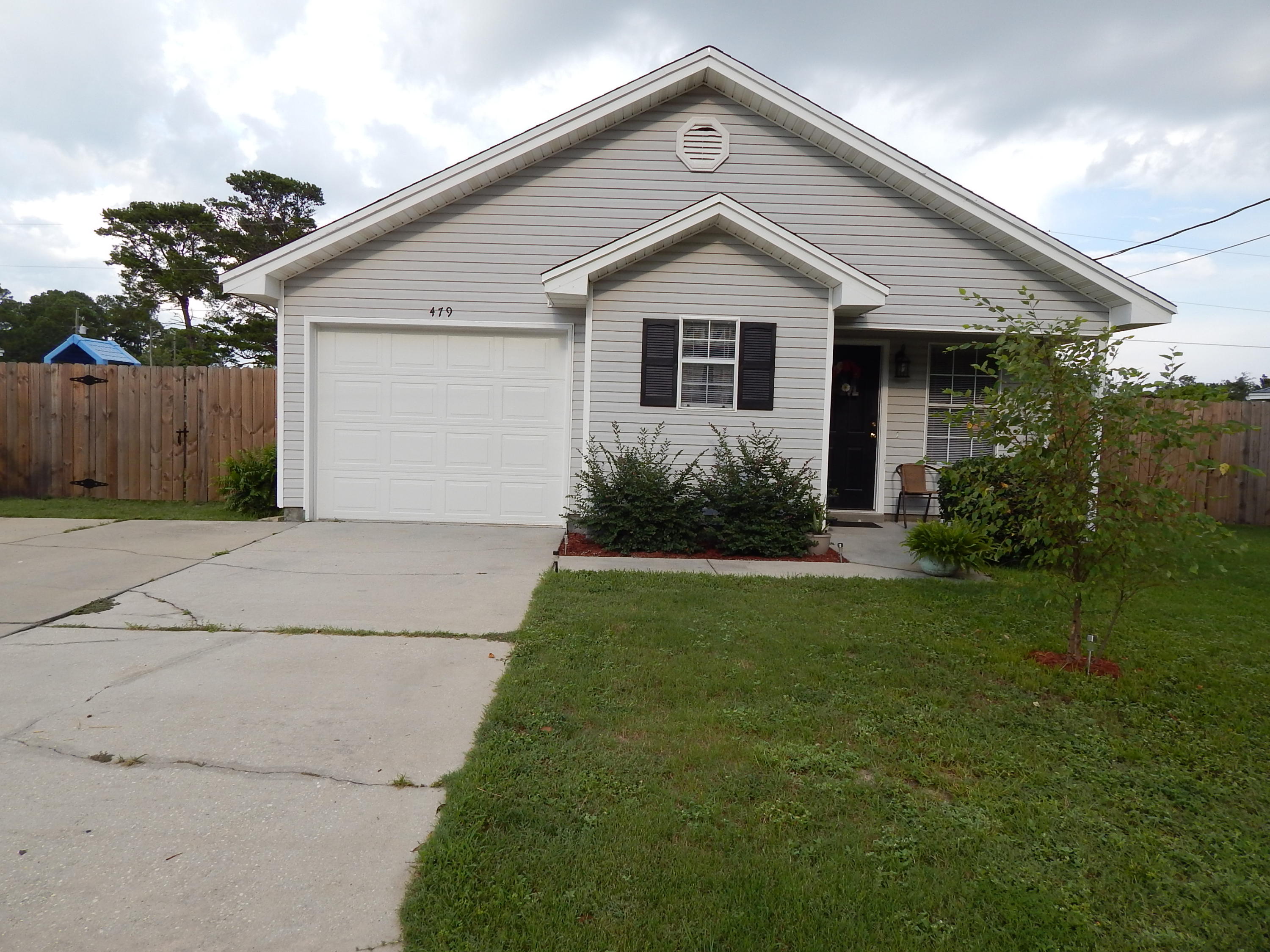 NO RECORDED SUBDIVISION - Residential