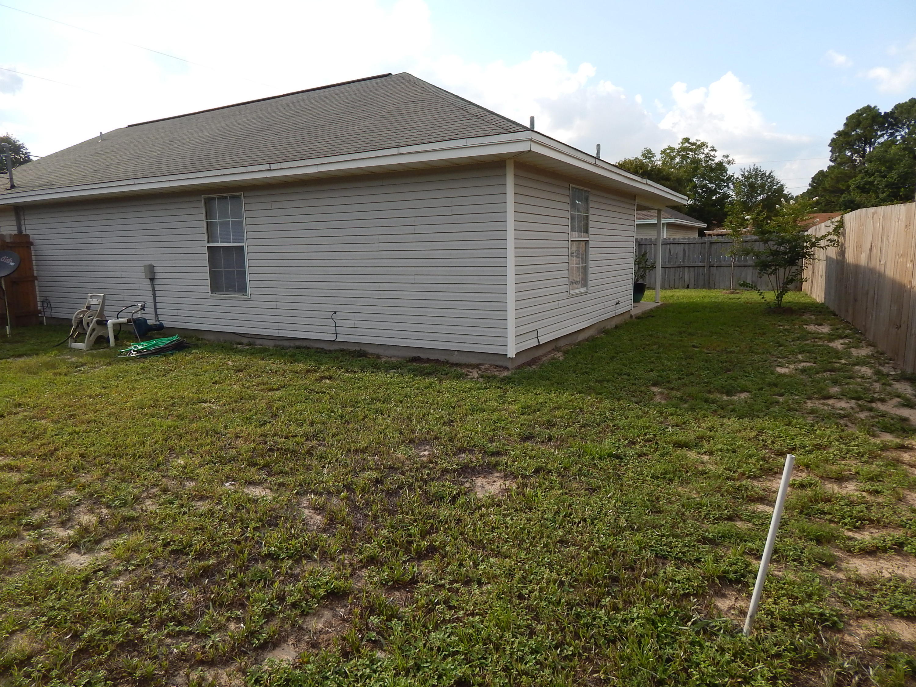 NO RECORDED SUBDIVISION - Residential