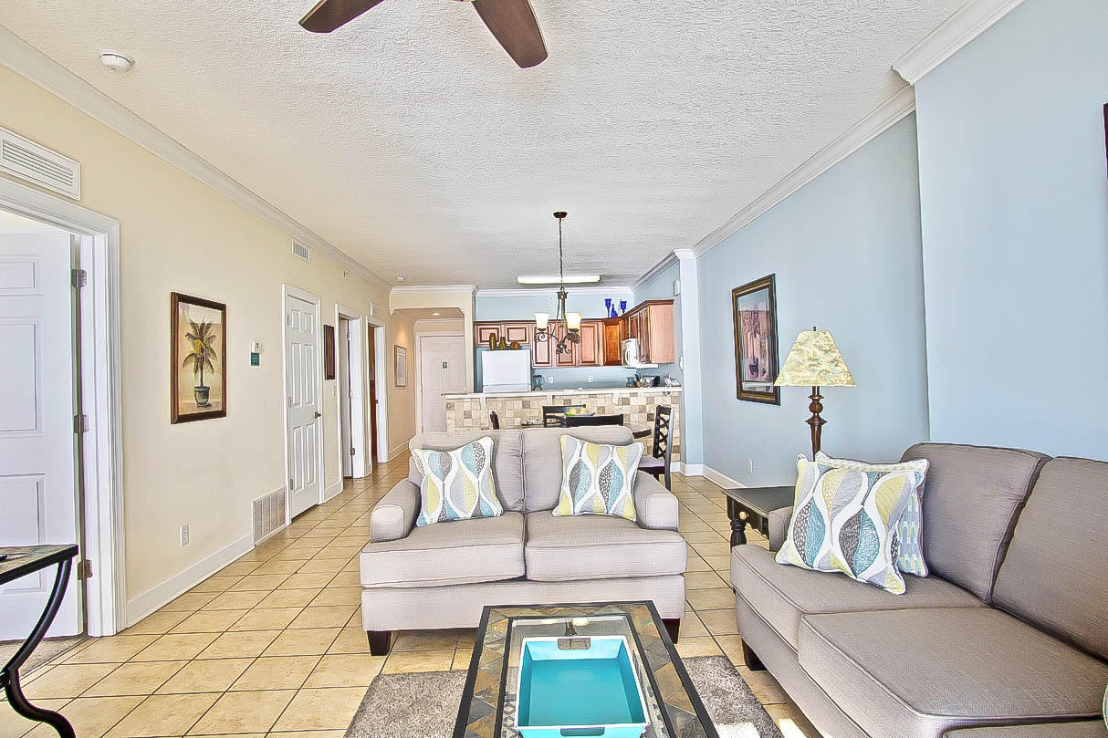 TROPIC WINDS - Residential