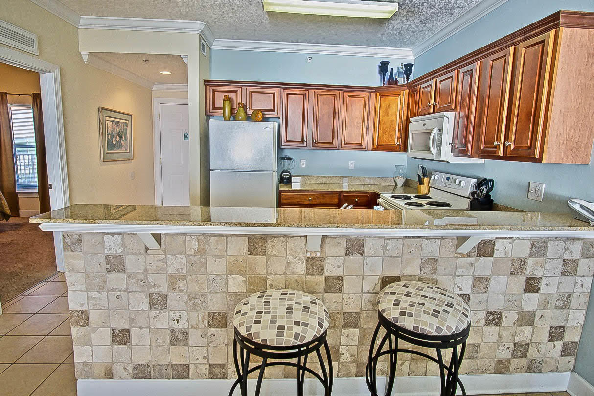 TROPIC WINDS - Residential