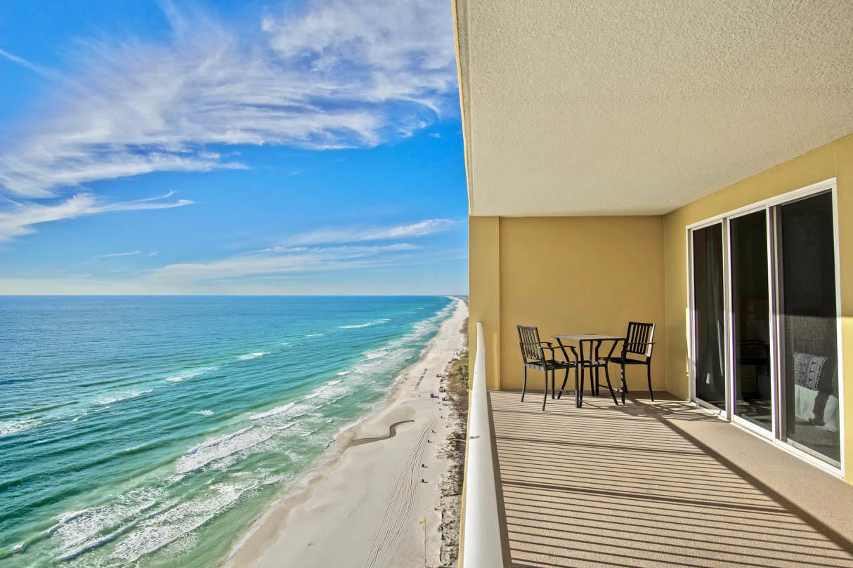 TROPIC WINDS - Residential