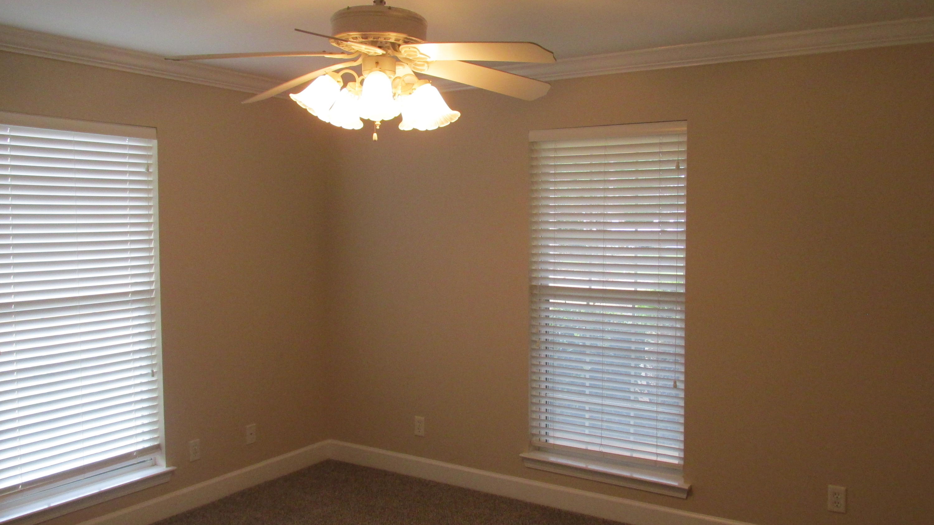 EMERALD BAY - Residential Lease