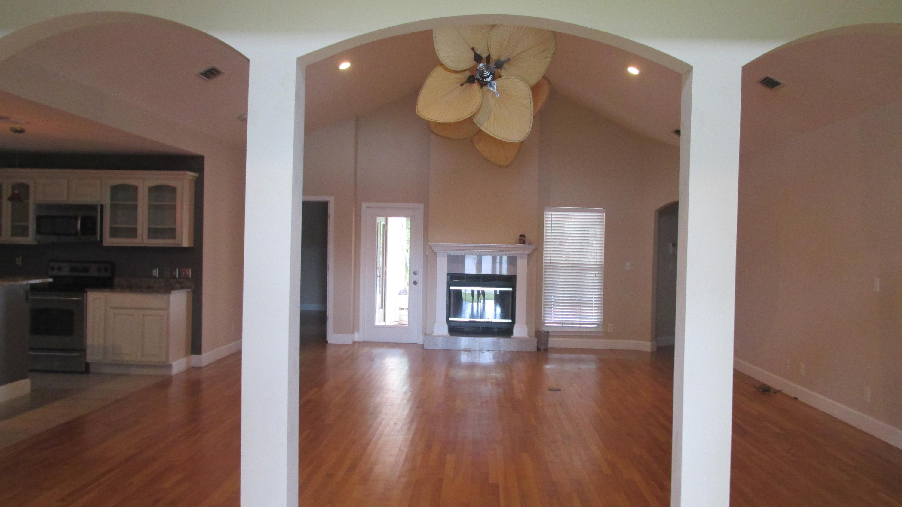 EMERALD BAY - Residential Lease