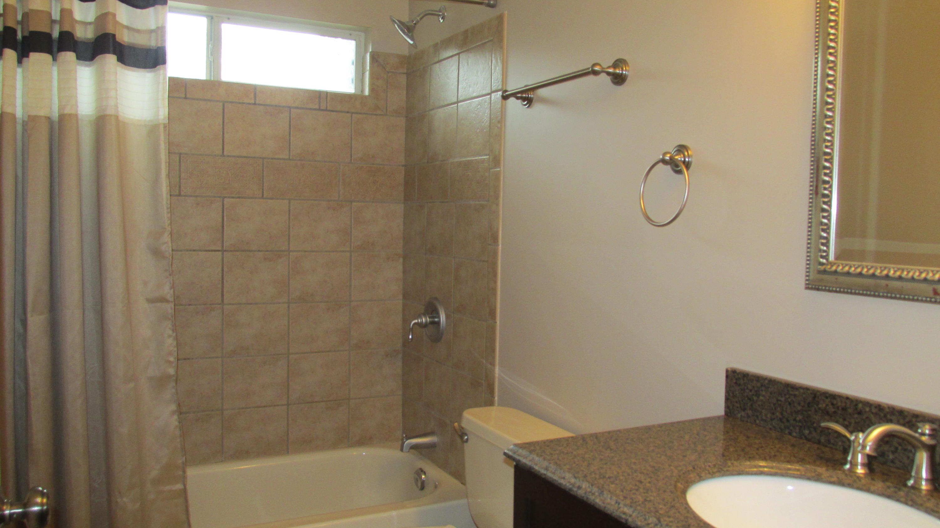 EMERALD BAY - Residential Lease