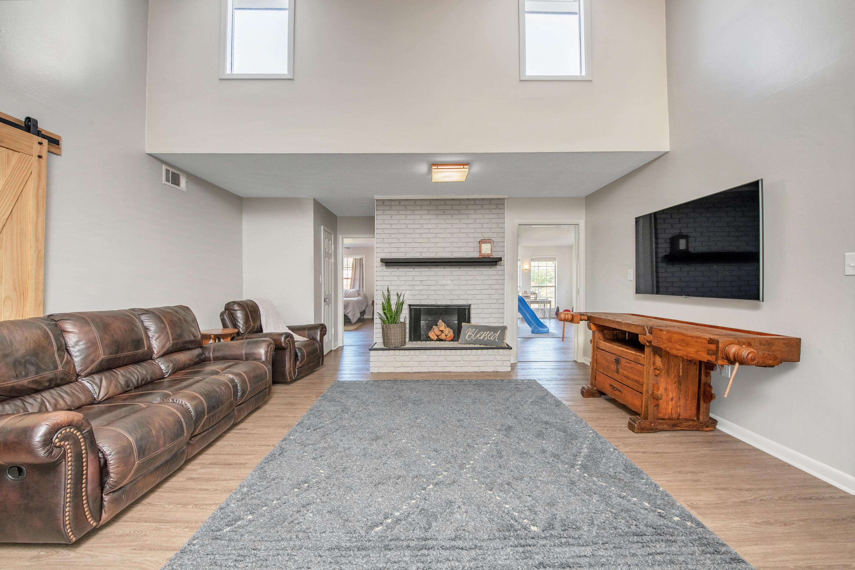 TANGLEWOOD S/D 1ST ADDN - Residential