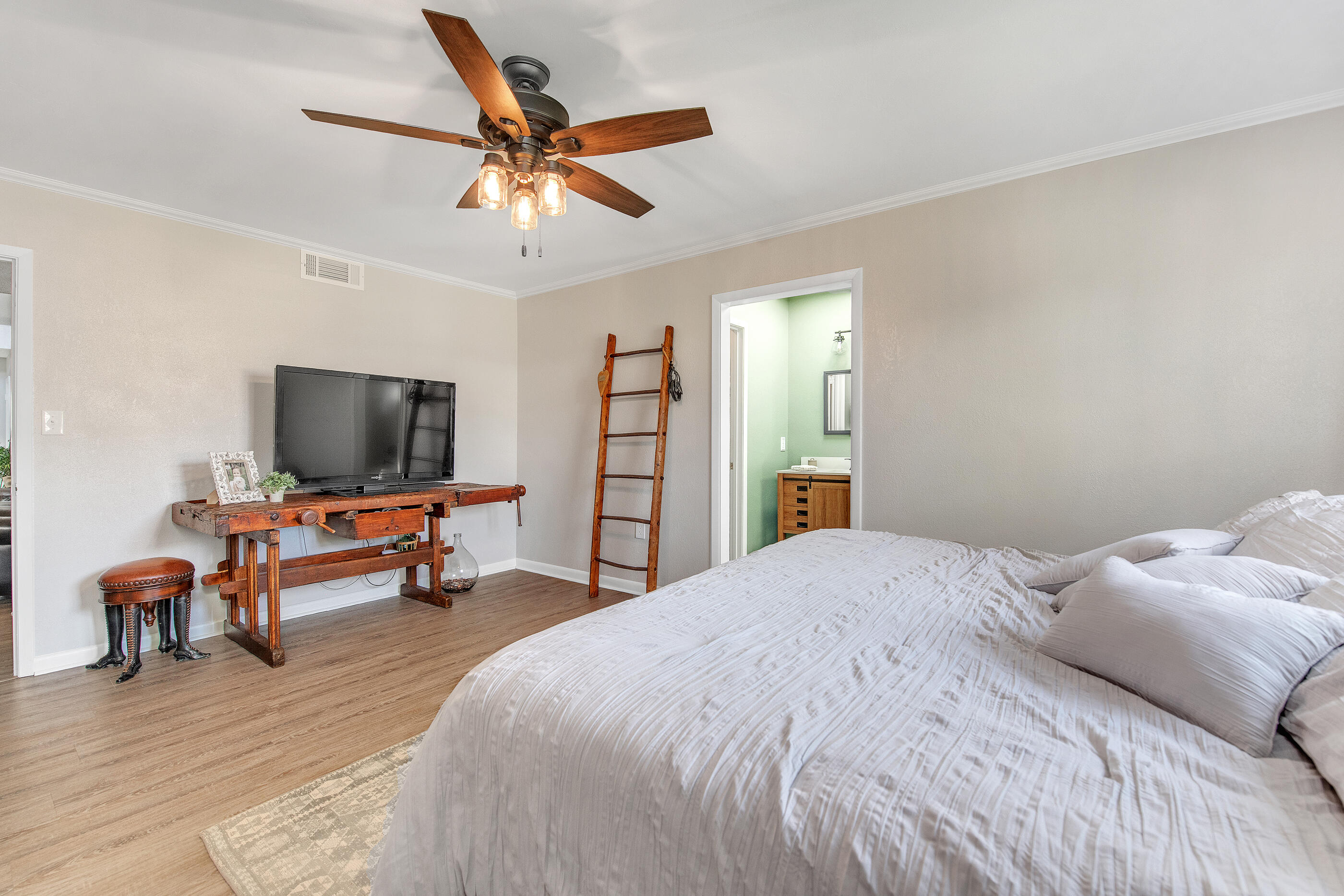 TANGLEWOOD S/D 1ST ADDN - Residential