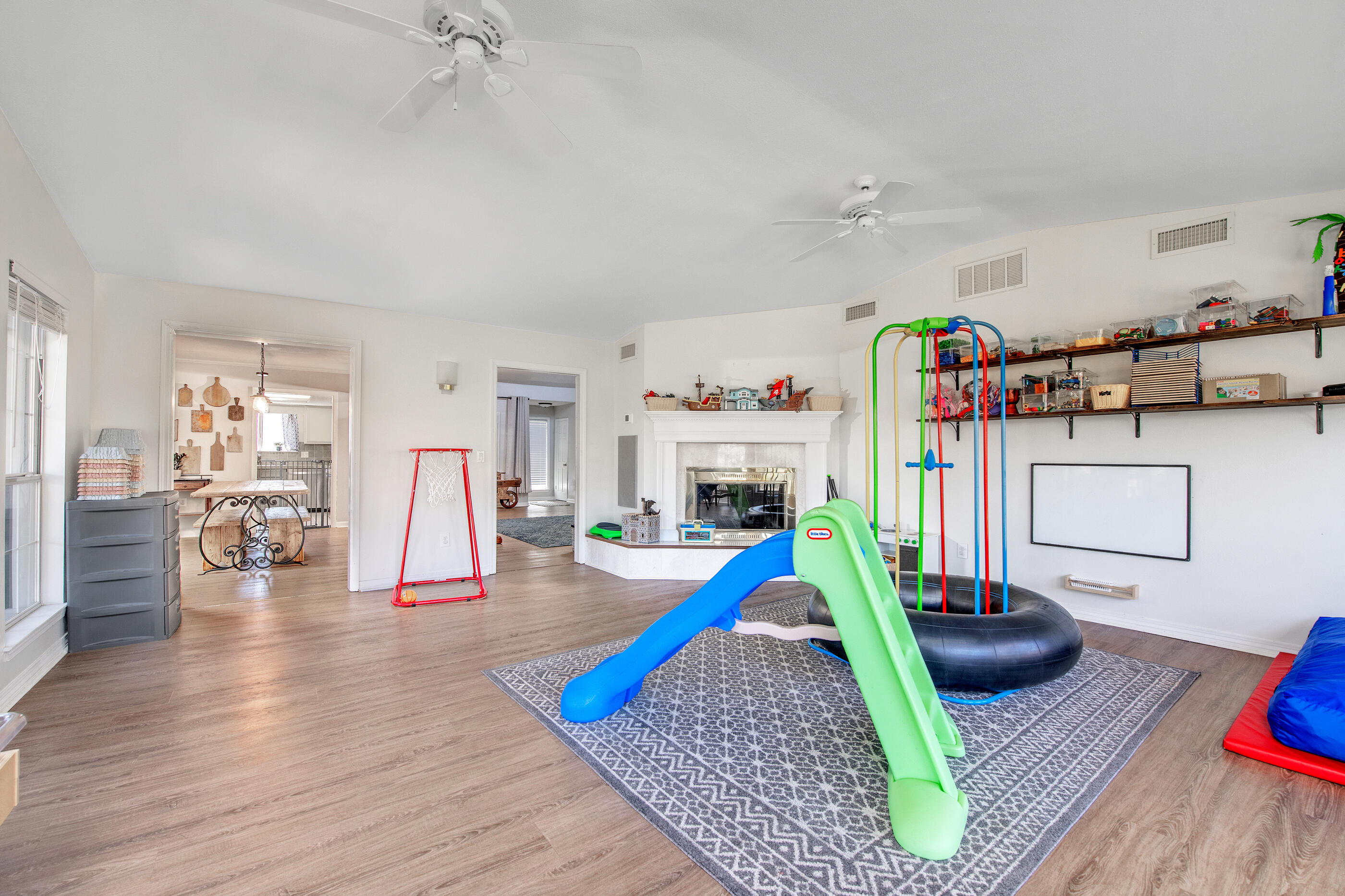 TANGLEWOOD S/D 1ST ADDN - Residential