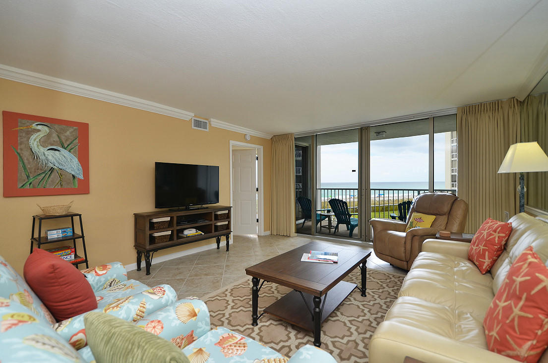 AMAZING VIEWS FROM THIRD FLOOR 2 BDRM - 2 BATH GULF FRONT CONDO. MOVE IN READY. OPEN KITCHEN WITH GRANITE COUNTER TOPS. UNIT COMPLETELY RENOVATED. KING BED IN MASTER WITH ENTRY TO BALCONY. MASTER BATH HAS HUGE TILED WALK-IN SHOWER. AND COMFORT HEIGHT DBL SINK VANITY & COMFORT HEIGHT TOILET.GUEST BDRM HAS 2 QUEEN BEDS. GUEST BATHRM HAS COMFORT HEIGHT VANITY AND COMFORT HEIGHT TOILET. RENOVATIONS INCLUDES DOOR DIRECTLY FROM BEDROOM TO BATH.BRAND NEW LARGE CAPACITY WASHER/DRYER INCLUDED. CONDO HAS LARGE OWNERS CLOSET AND COAT CLOSET.OWNER OCCUPIED 6 MONTH & IN RENTAL POOL OTHER 6 MONTHS. 2018 INCOME $36k+ (ESTIMATED INCOME $45k+ IF RENTED DURING WINTER.SEASONALLY HEATED POOL, TENNIS COURTS, CLUBHOUSE, FITNESS ROOM, 24 HR PATROL & PRIVATE DEEDED BEACH W/ HANDICAP