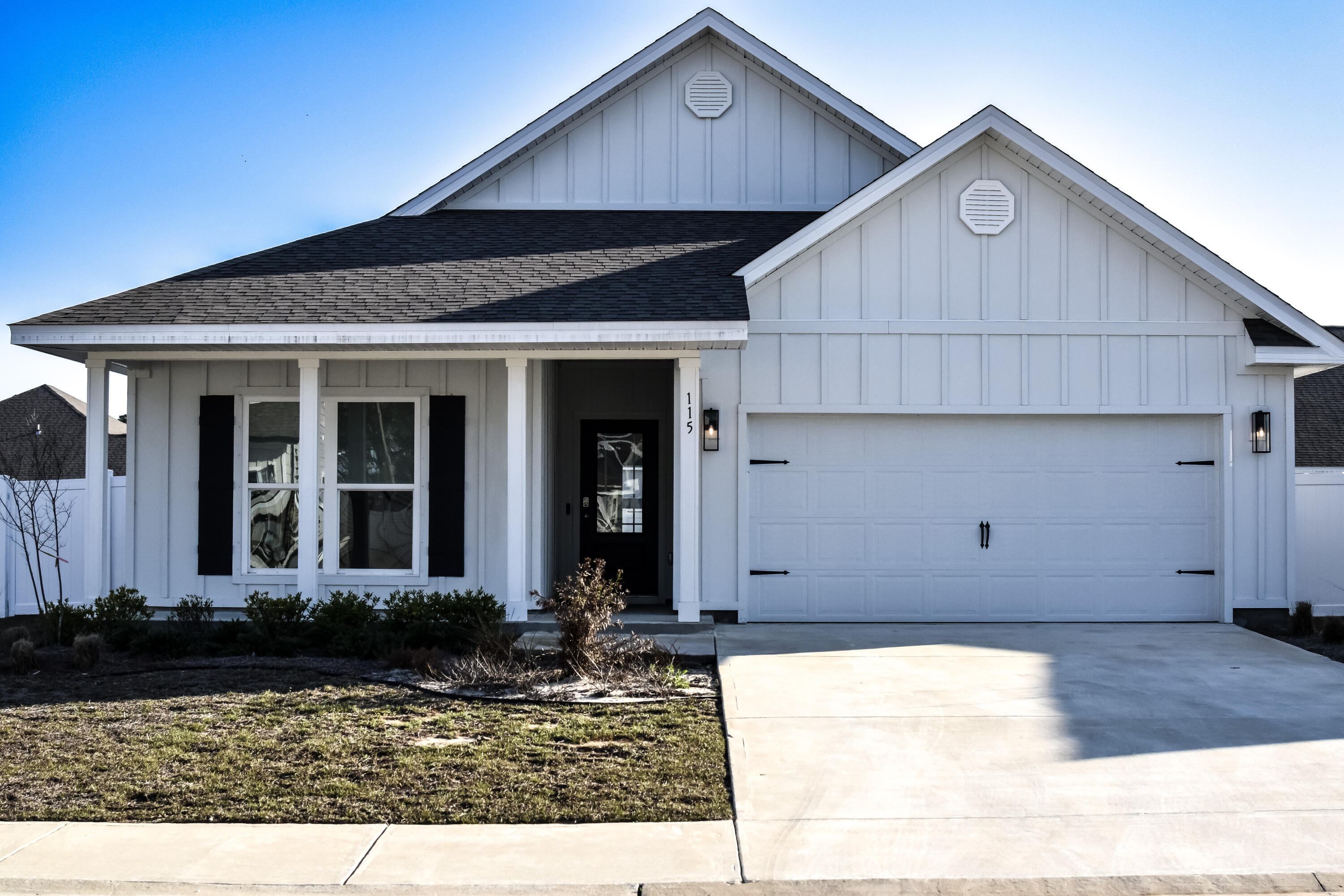 TREASURE TROVE - Residential Lease