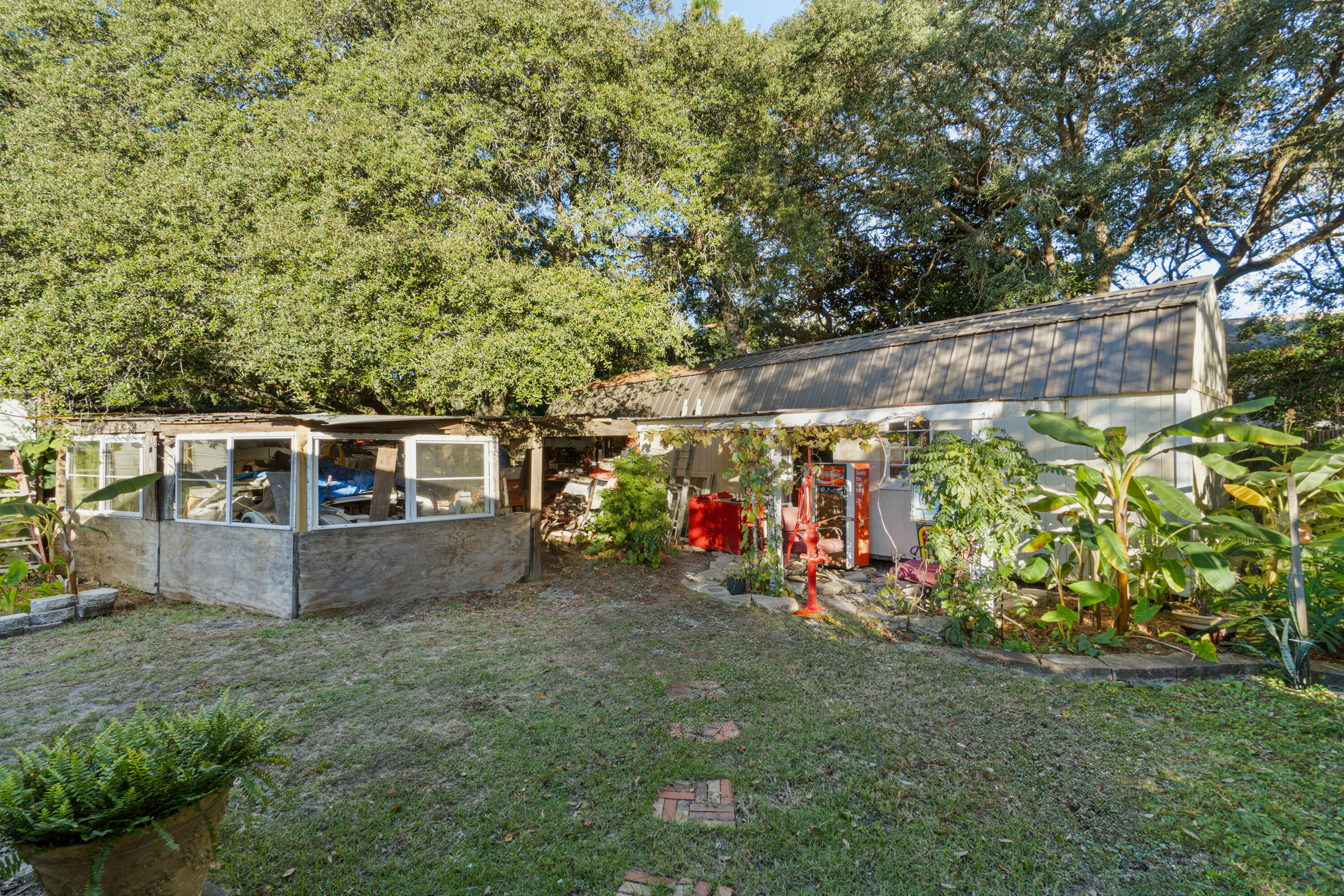 LISETTE ESTATES - Residential