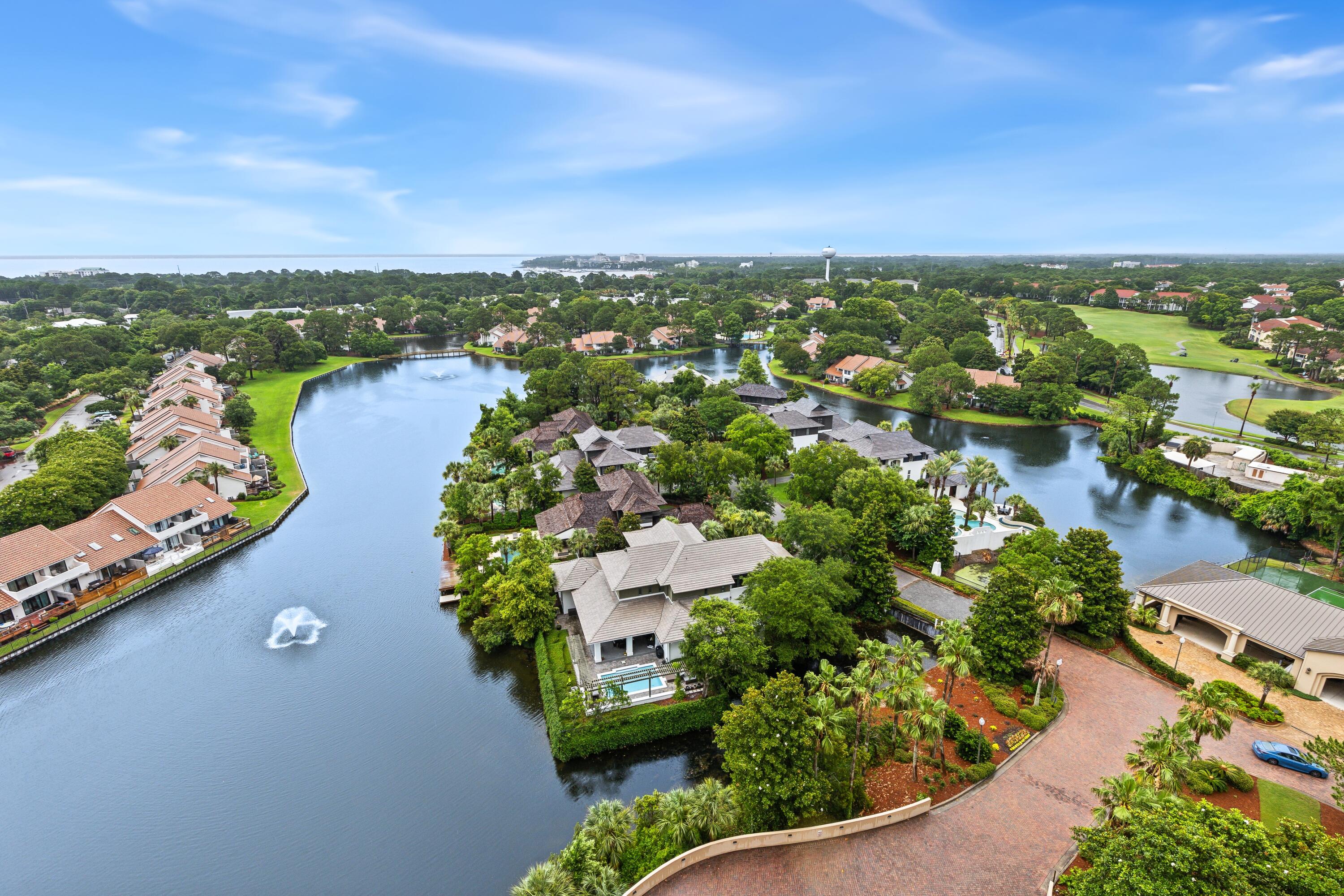 ONE BEACH CLUB DRIVE - Residential