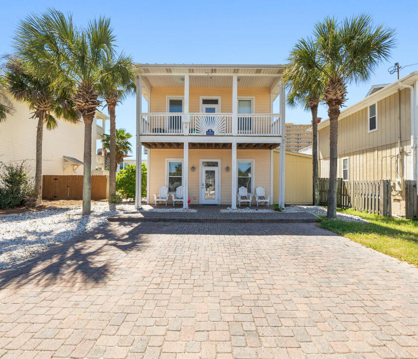 HOLIDAY BEACH UNIT 03 - Residential