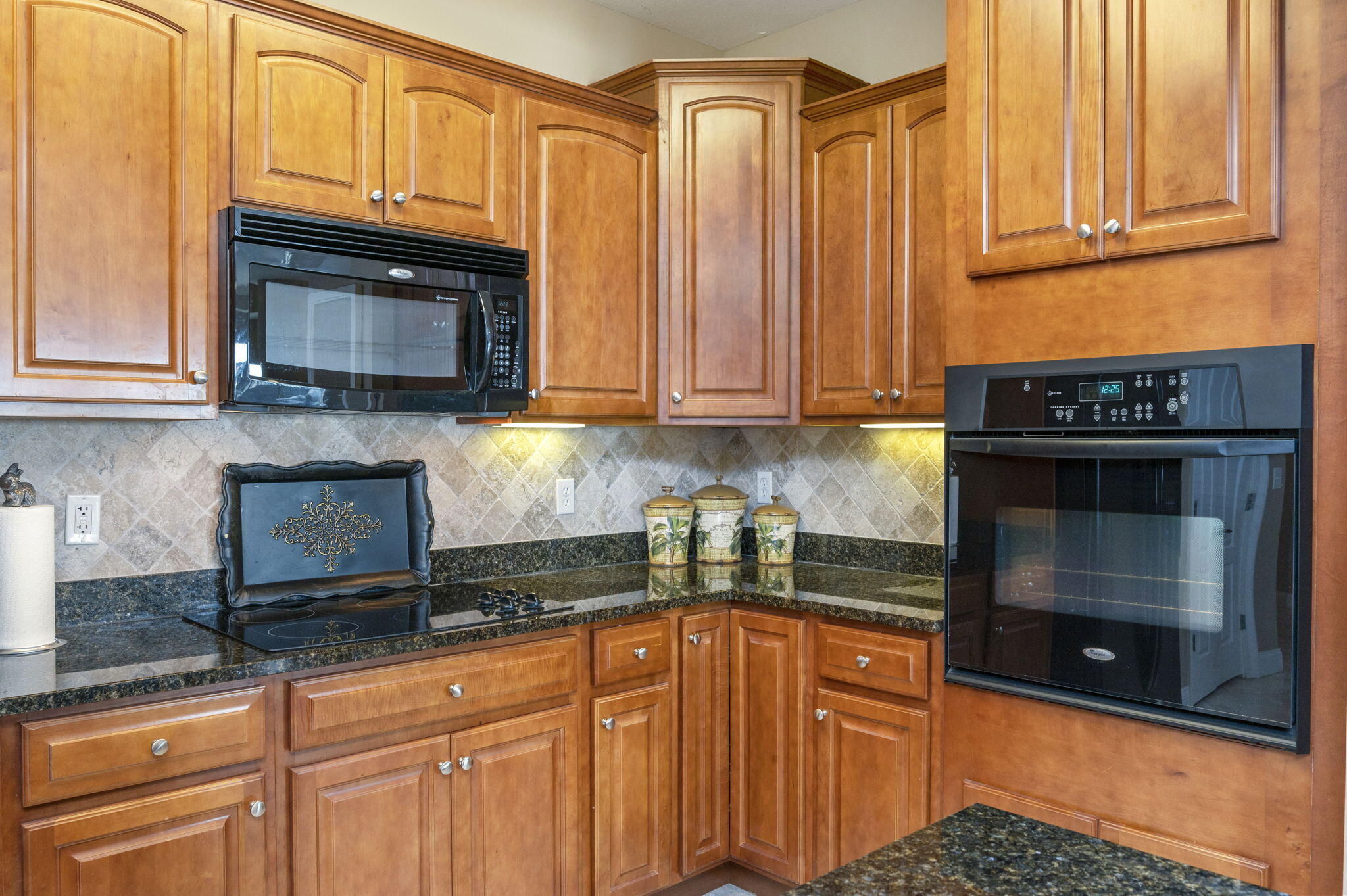 PRESIDIO YACHT CLUB - Residential