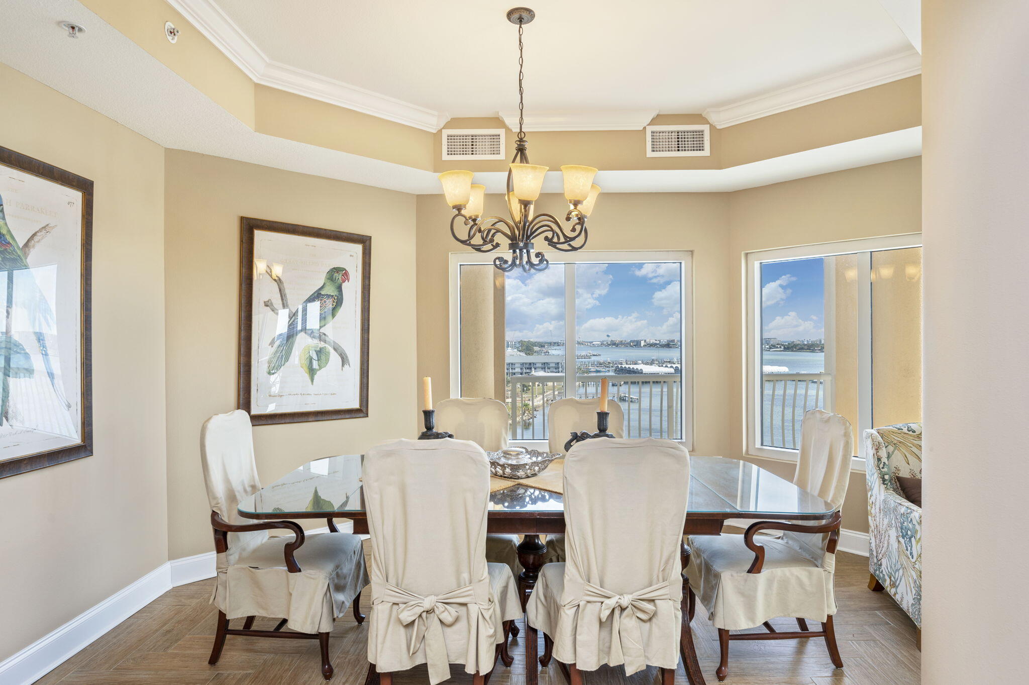 PRESIDIO YACHT CLUB - Residential