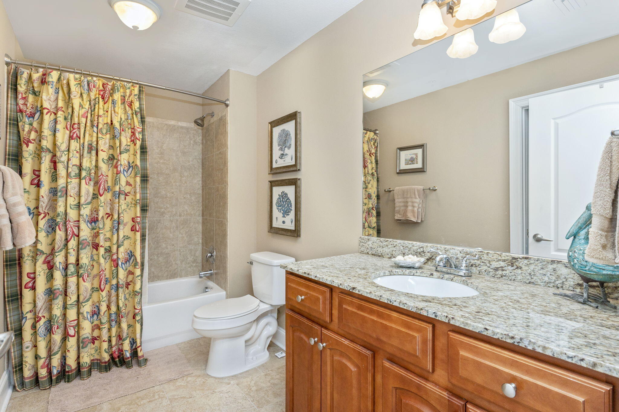 PRESIDIO YACHT CLUB - Residential