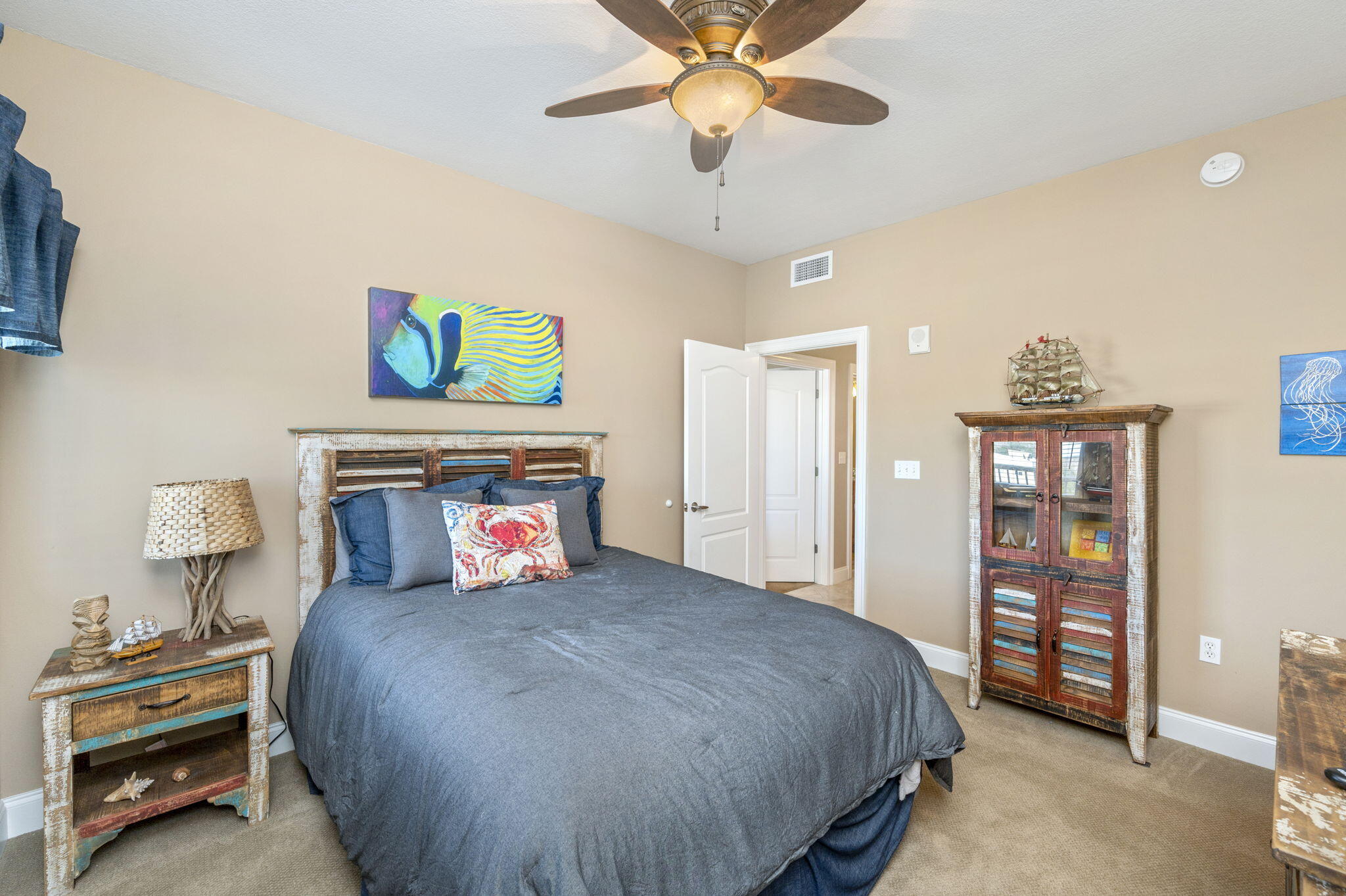 PRESIDIO YACHT CLUB - Residential