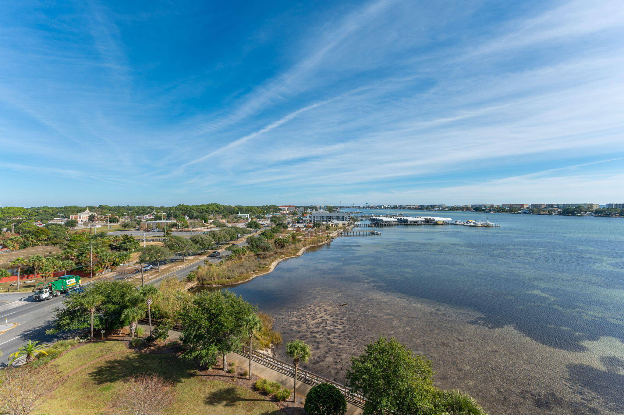 PRESIDIO YACHT CLUB - Residential
