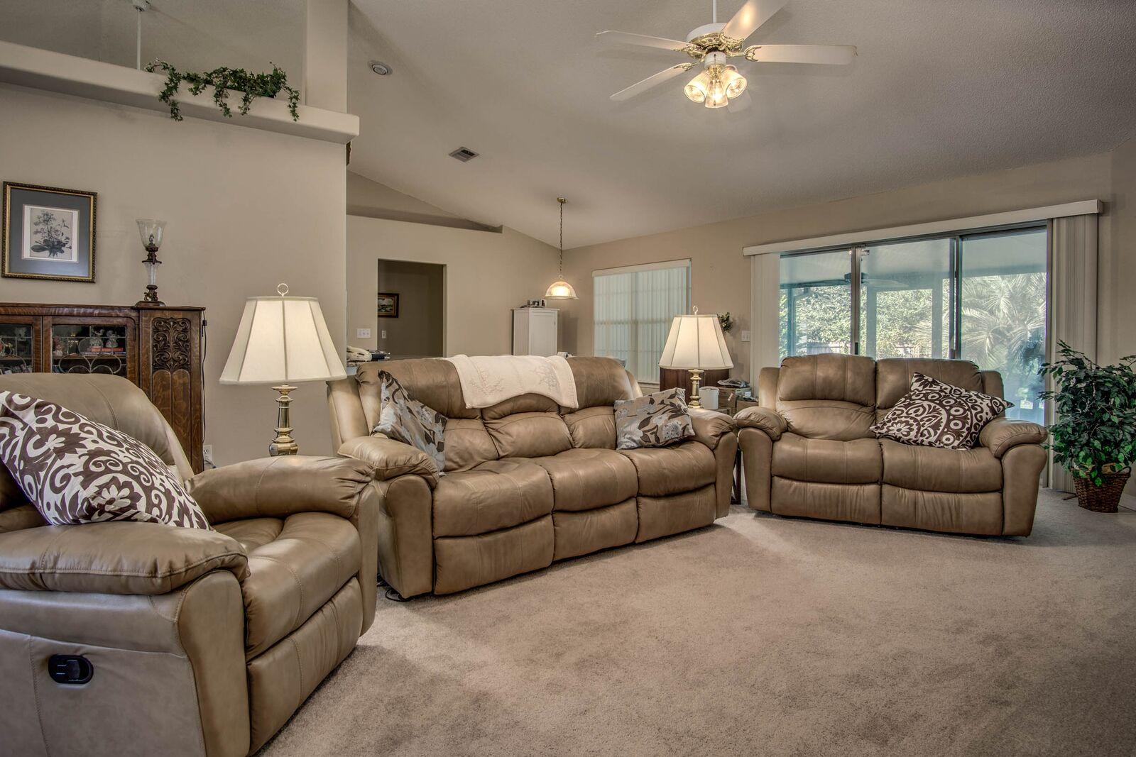 MAJESTIC OAKS - Residential