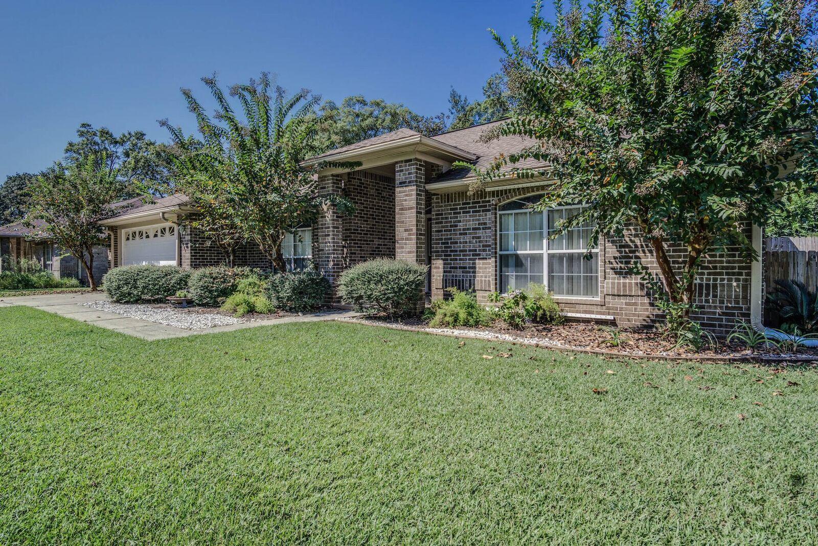 MAJESTIC OAKS - Residential