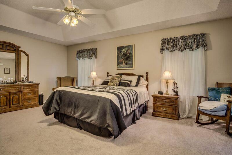 MAJESTIC OAKS - Residential