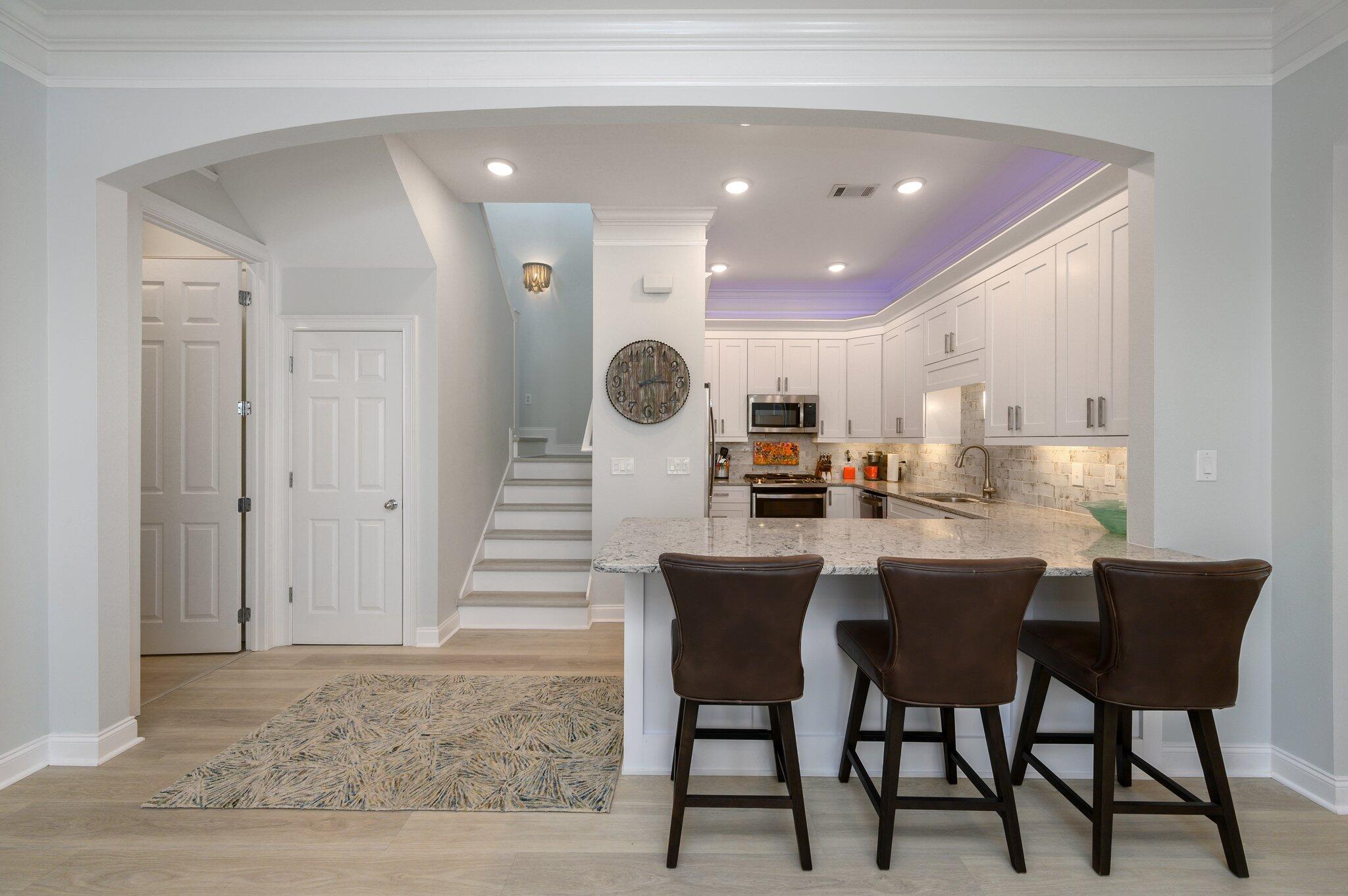 FAIRWAY VILLAS - Residential