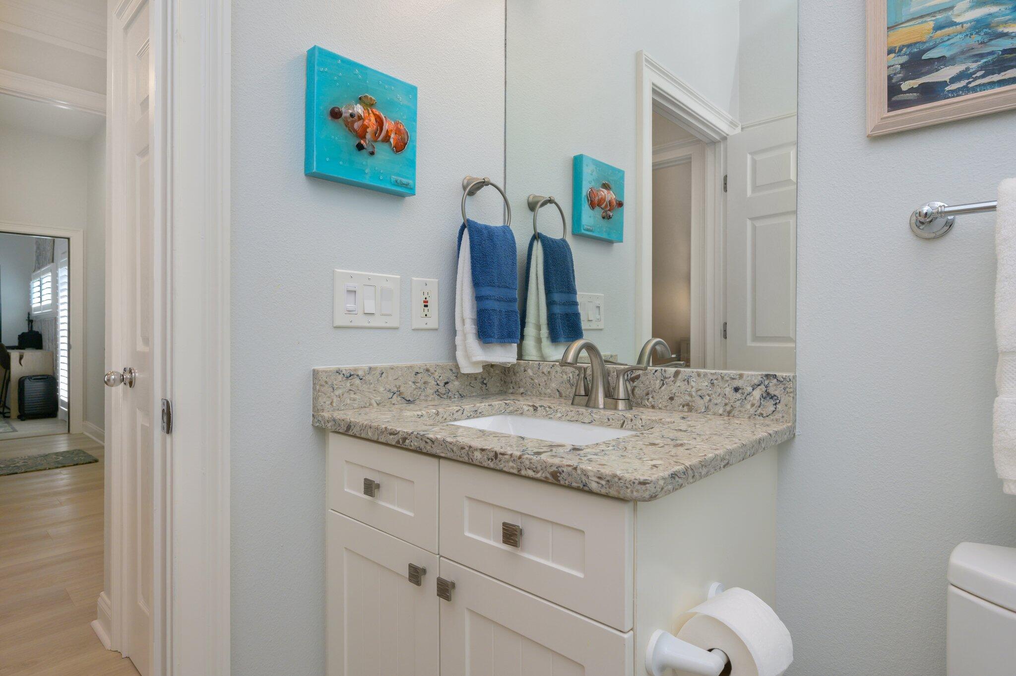 FAIRWAY VILLAS - Residential