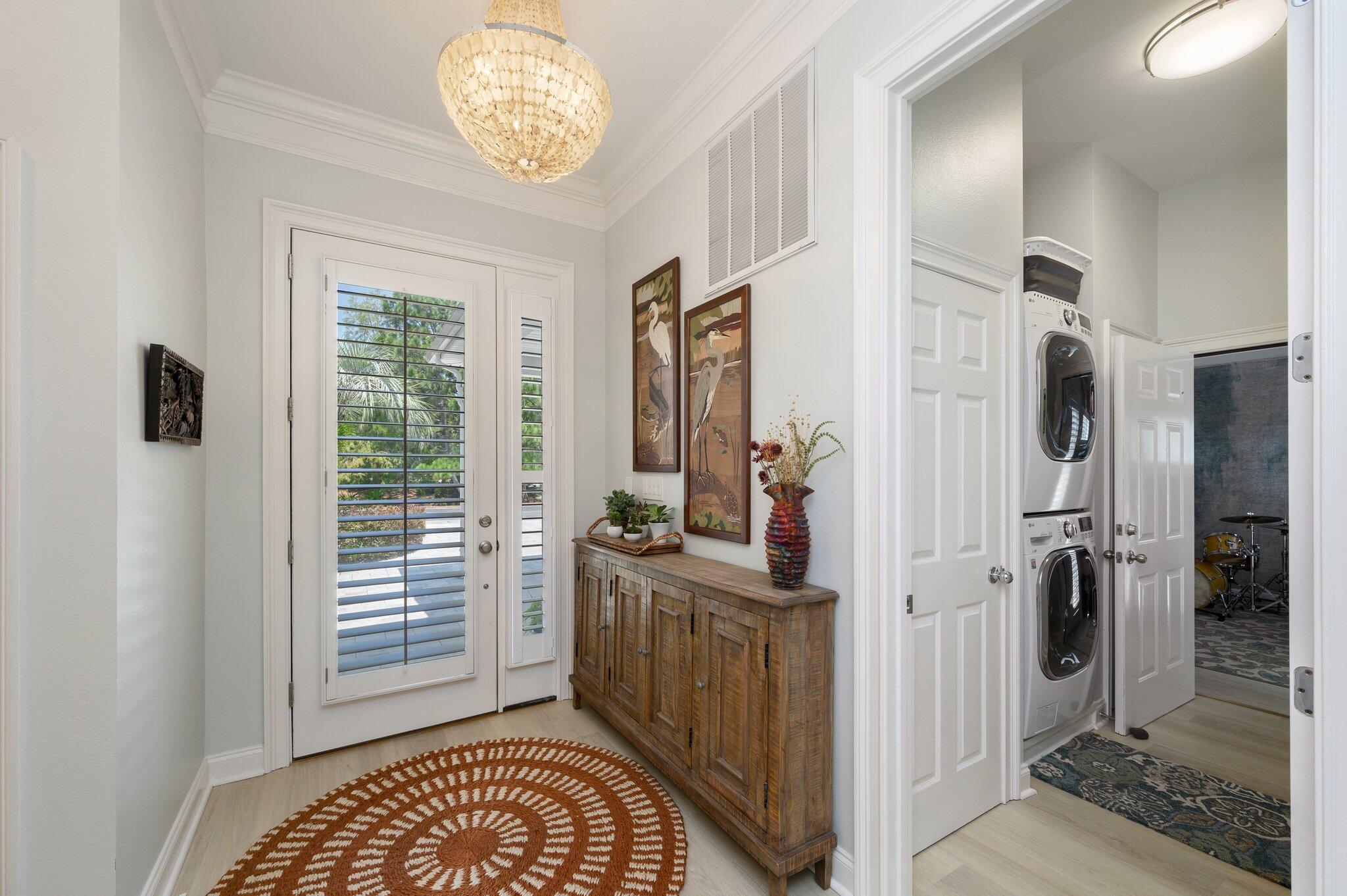 FAIRWAY VILLAS - Residential