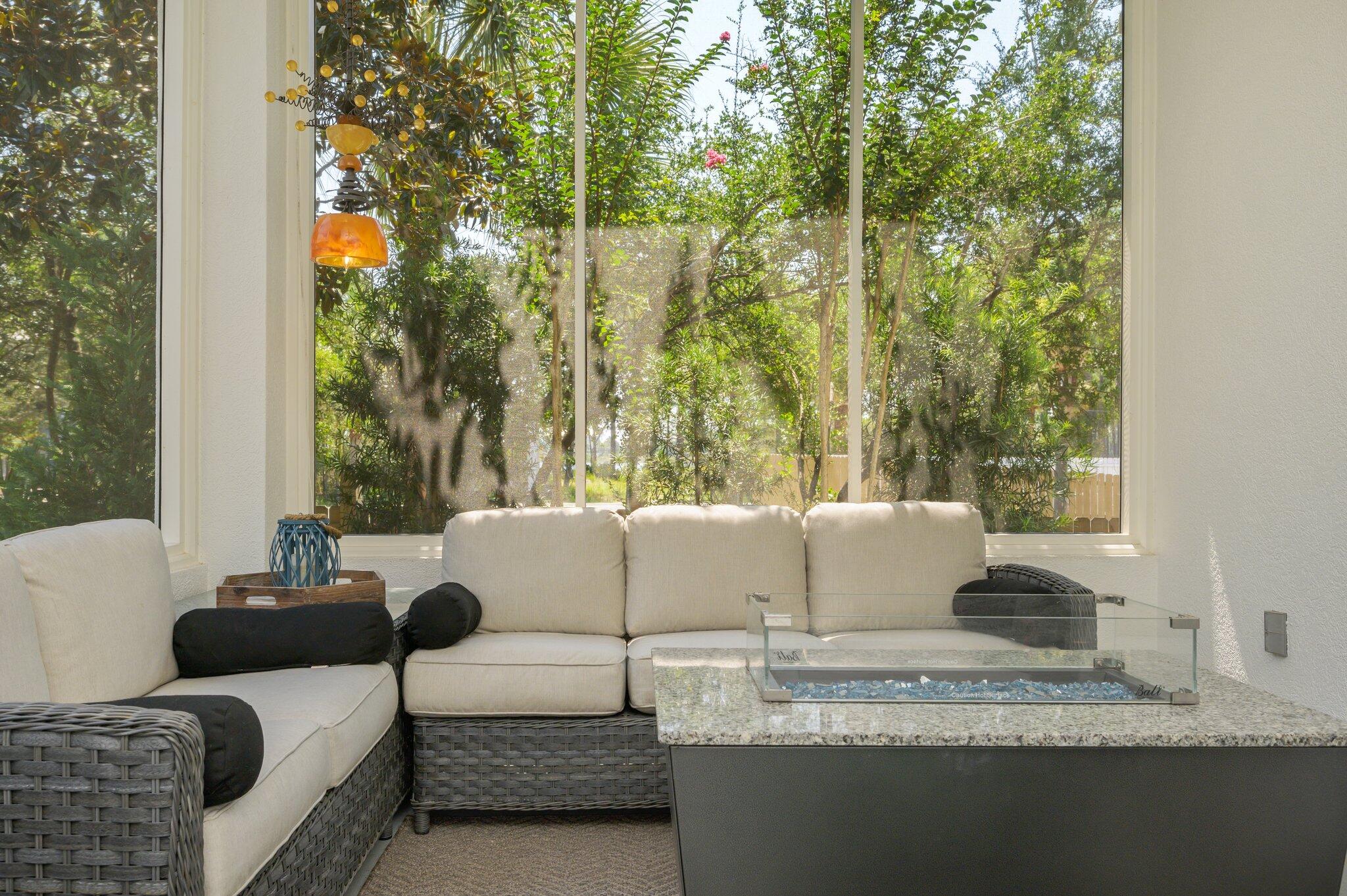 FAIRWAY VILLAS - Residential