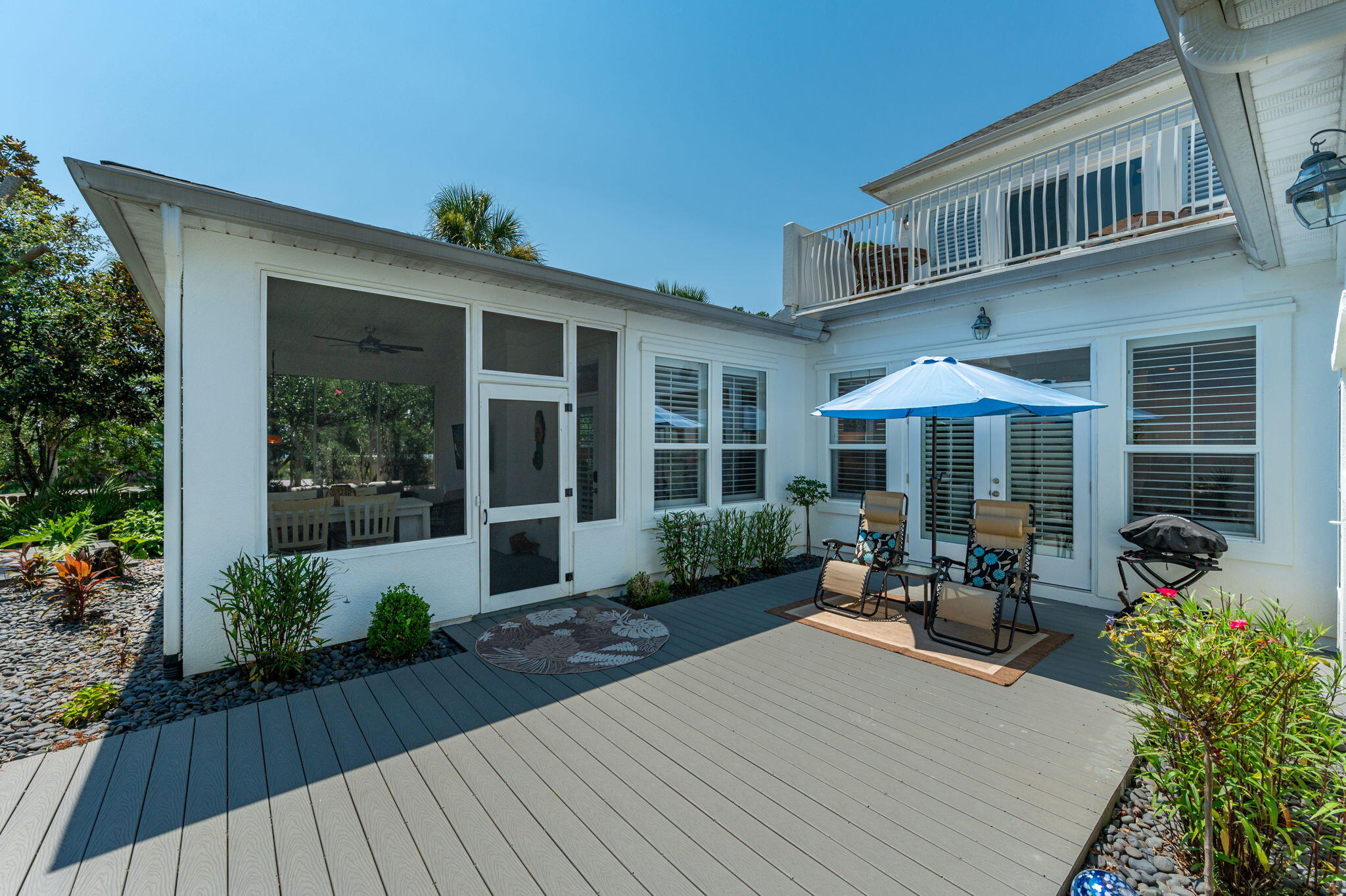 FAIRWAY VILLAS - Residential