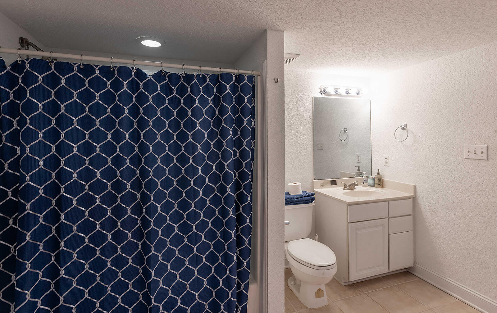 HIDDEN HARBOR ESTATES - Residential