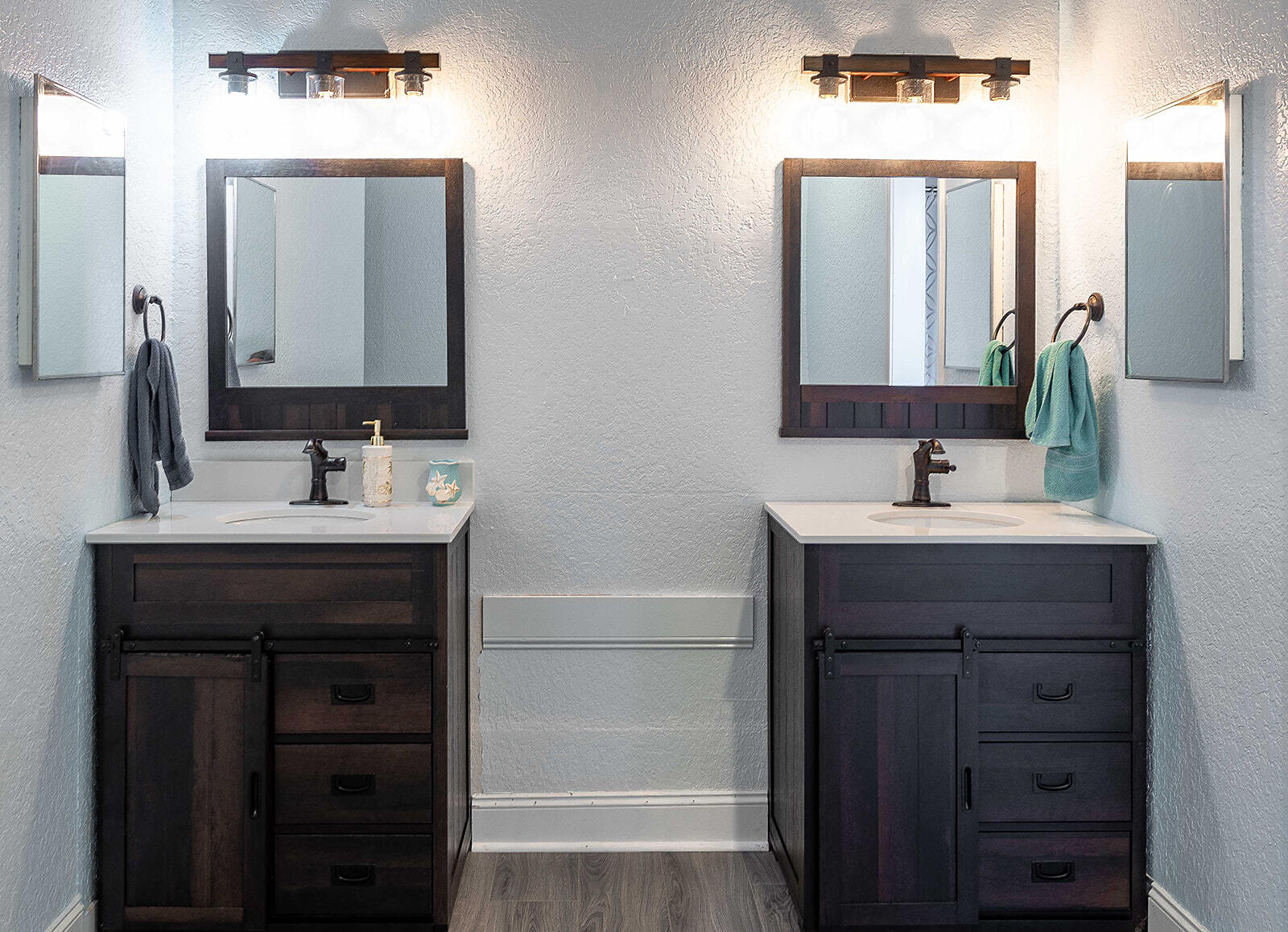 HIDDEN HARBOR ESTATES - Residential