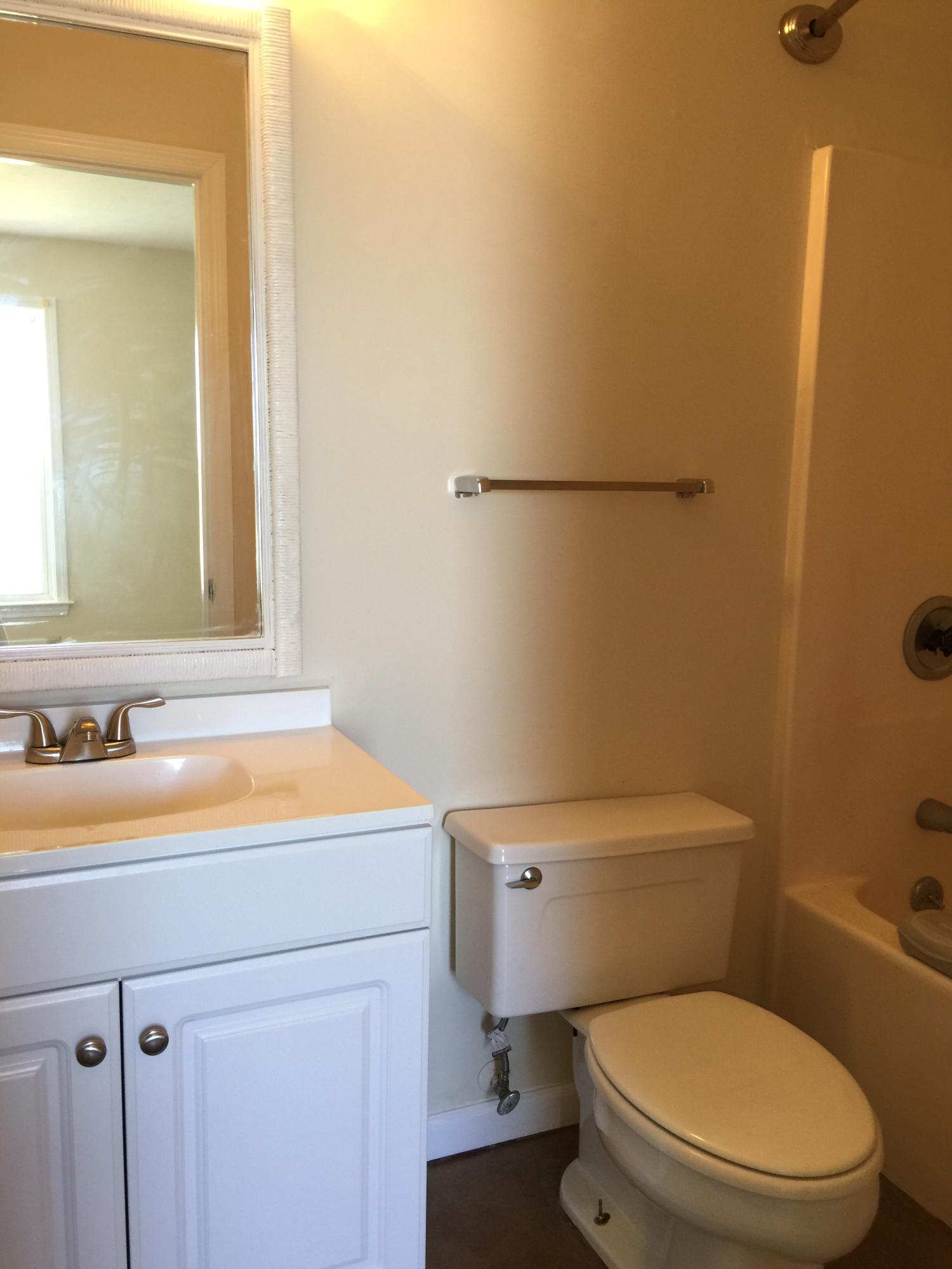 HERMITAGE CONDOMINIUM - Residential Lease