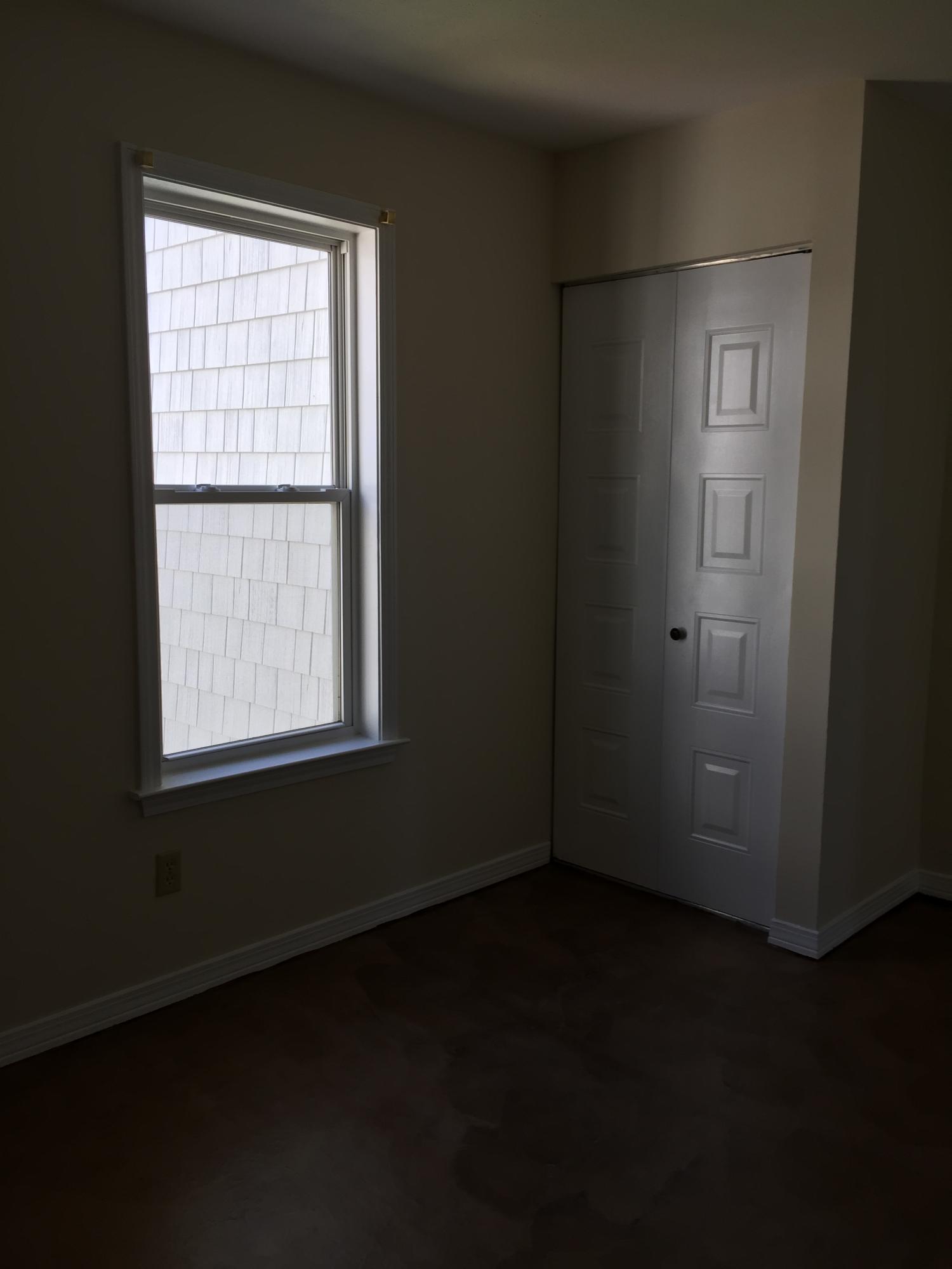 HERMITAGE CONDOMINIUM - Residential Lease