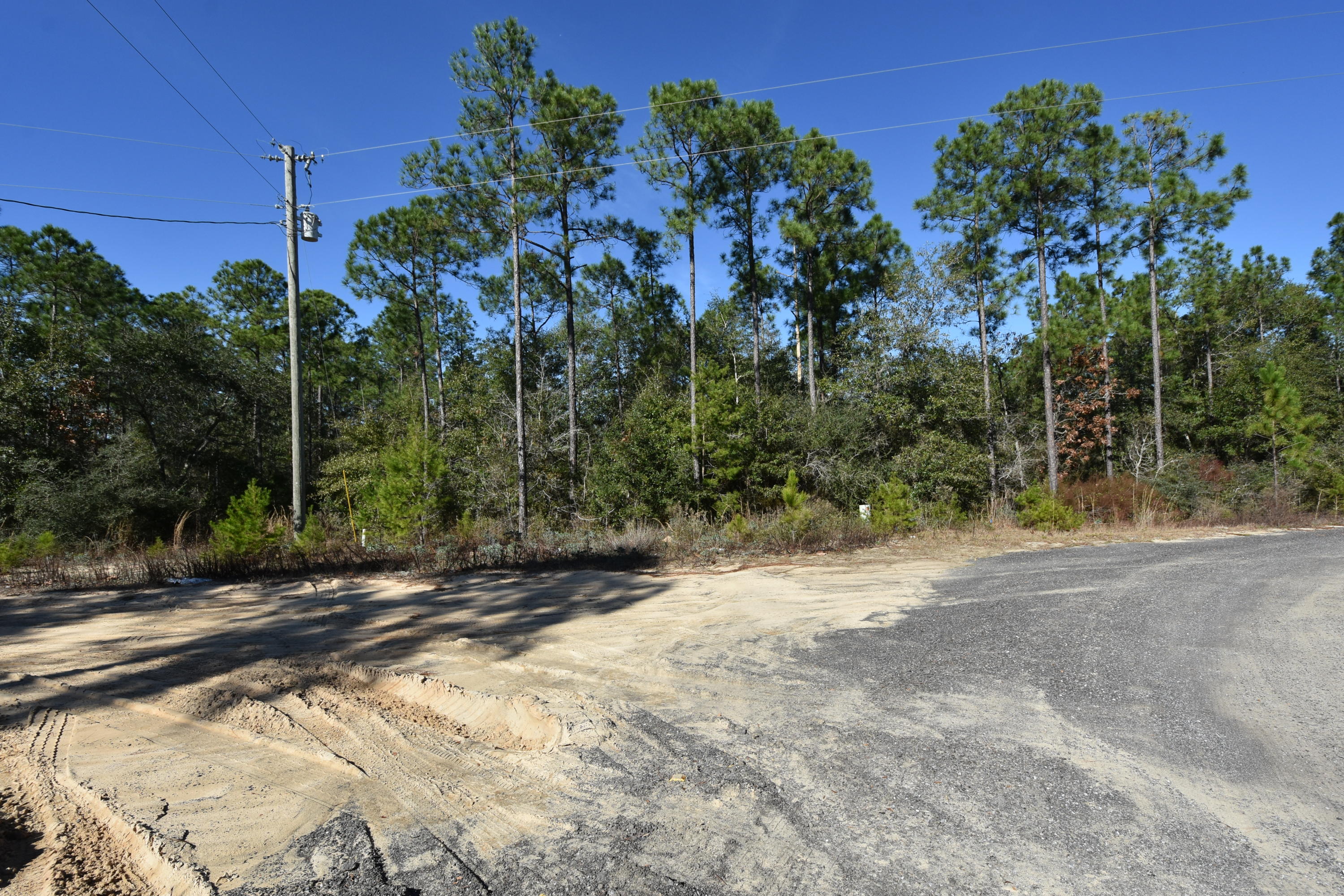 TRIPLE LAKES ESTATES - Land