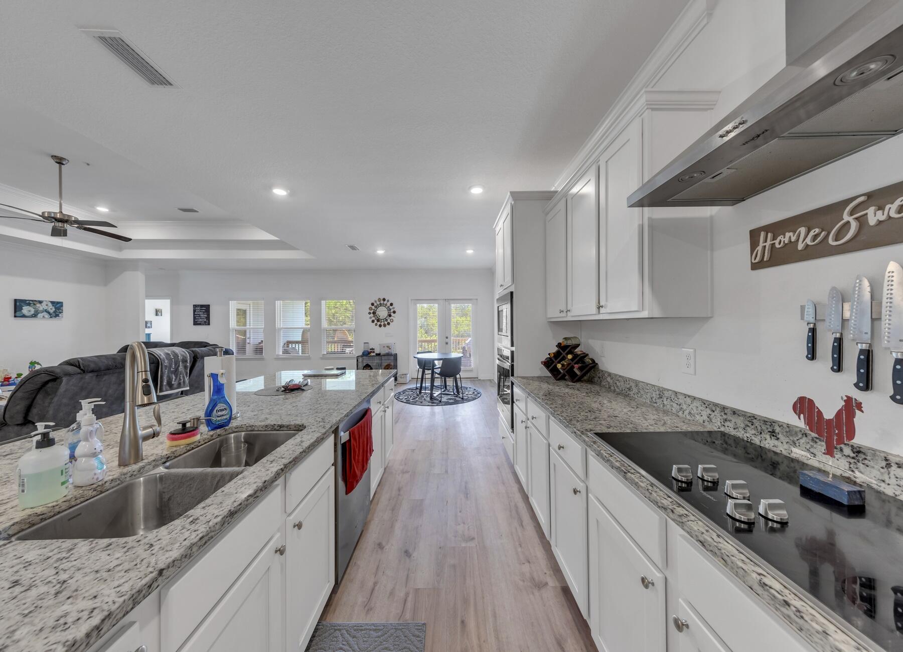 Hammock Oaks Estates - Residential