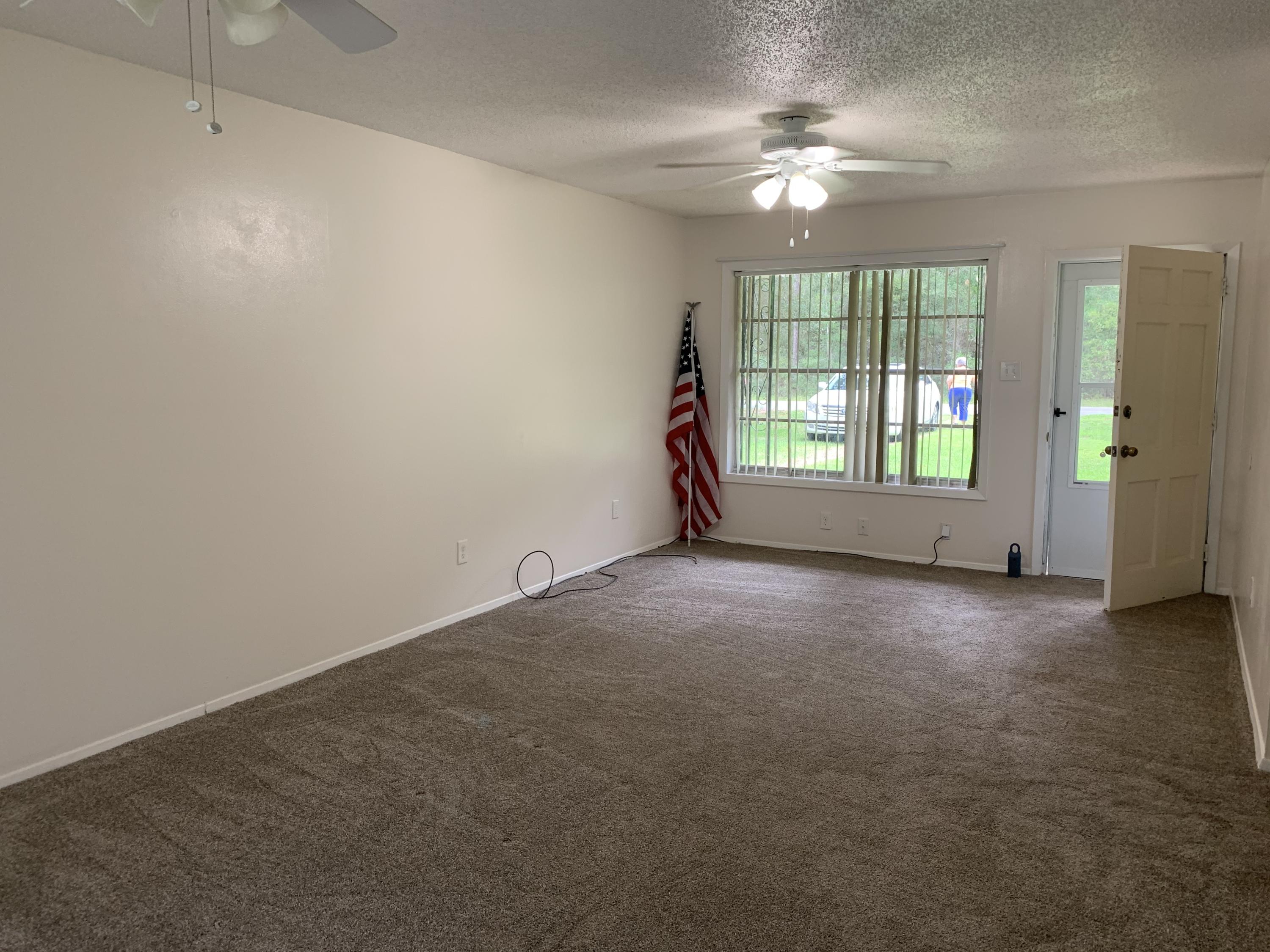 AVALON BEACH - Residential