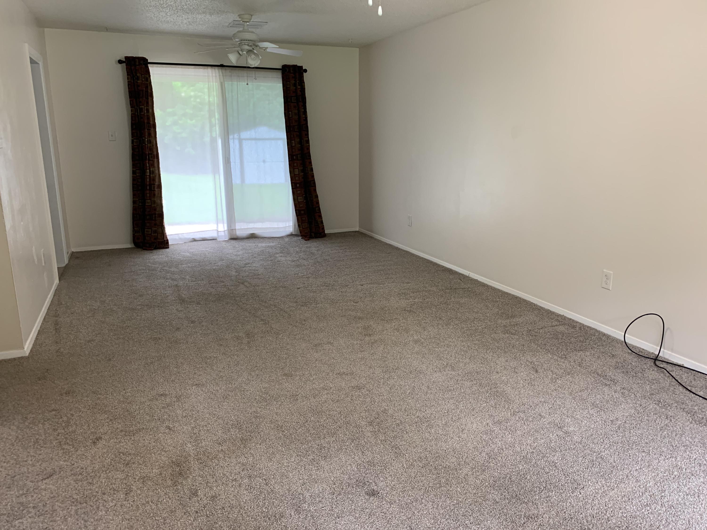 AVALON BEACH - Residential