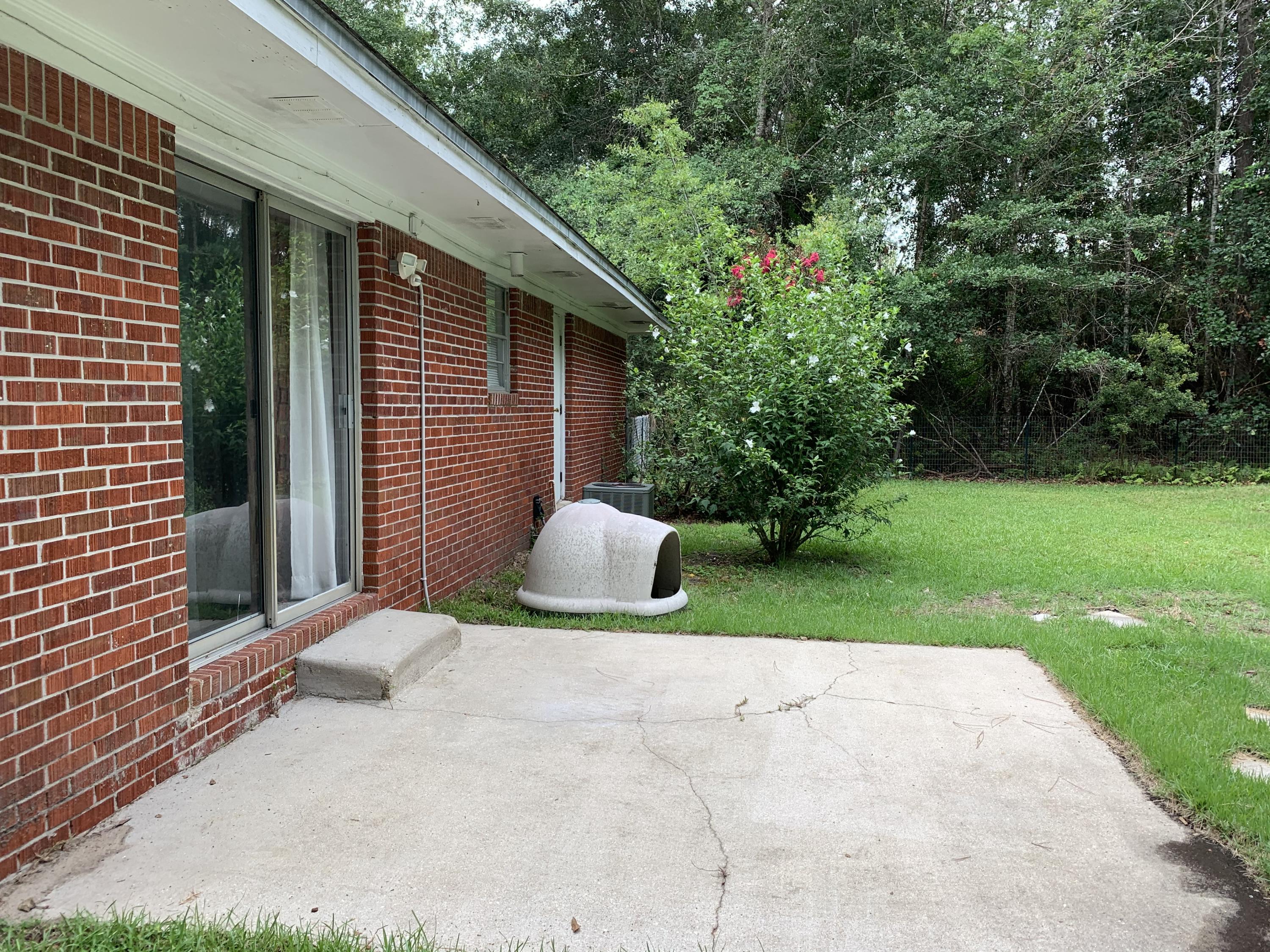 AVALON BEACH - Residential