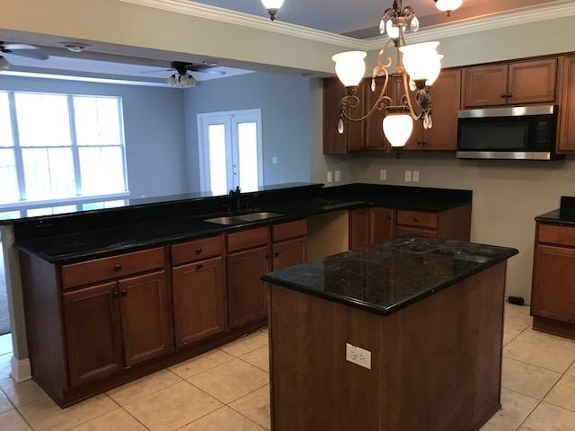 TRAILWOOD ESTATES - Residential