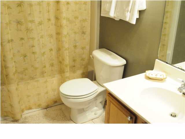 SUMMERSPELL CONDO - Residential