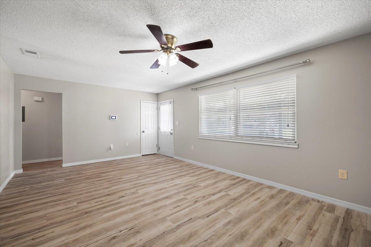 PINE MEADOWS - Residential