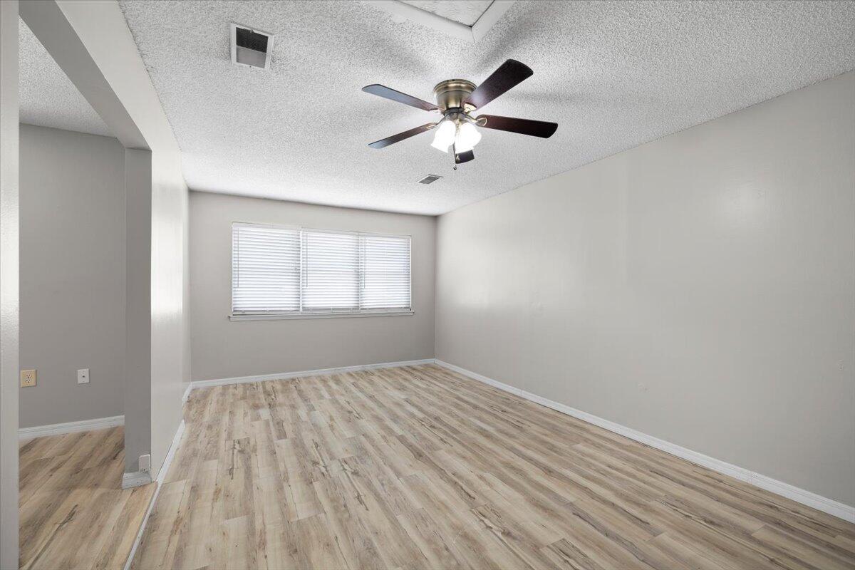 PINE MEADOWS - Residential