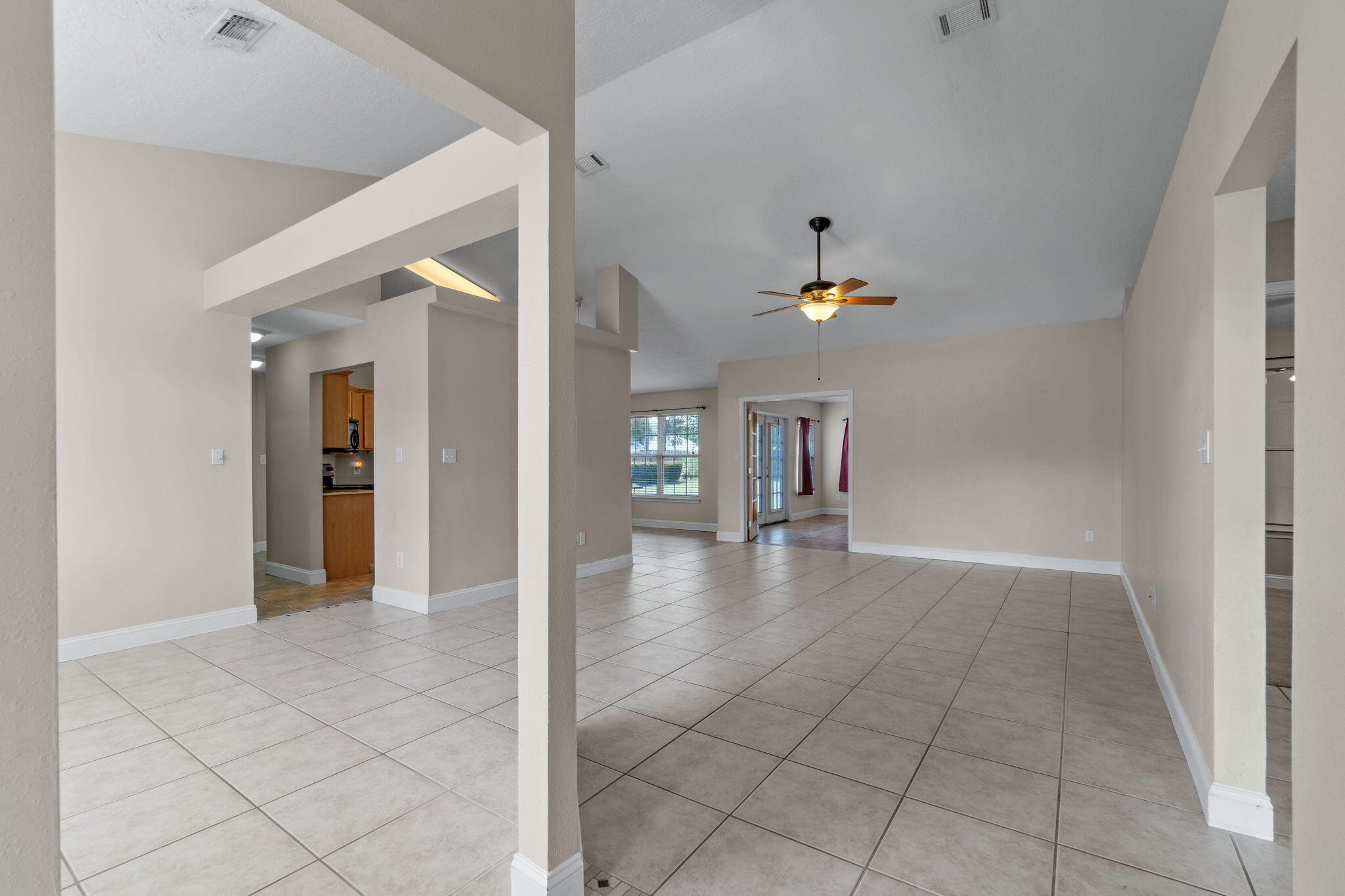 HOLLEY BY THE SEA - Residential