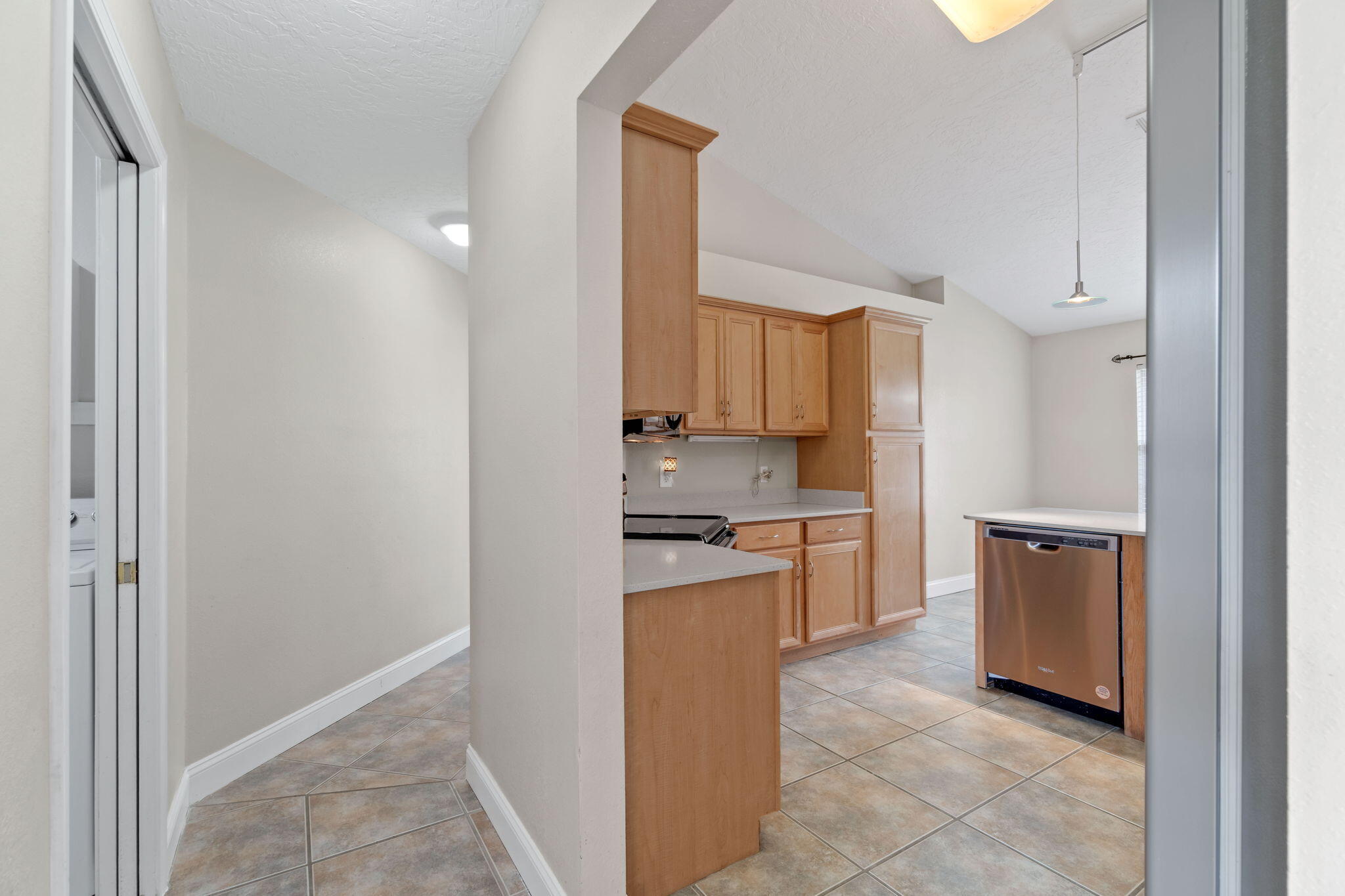 HOLLEY BY THE SEA - Residential